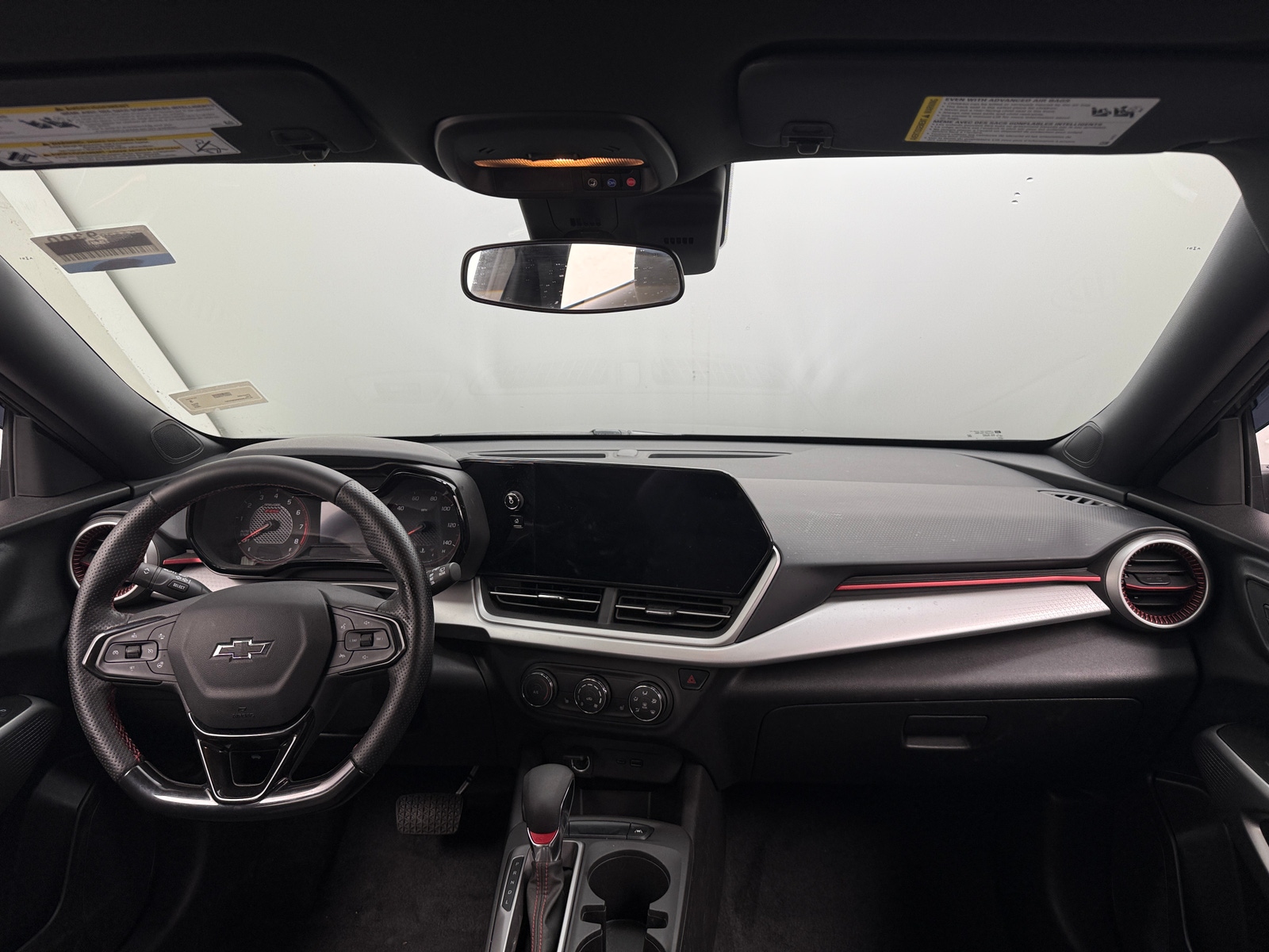 Thumbnail: 2024 Chevrolet Trax - 3