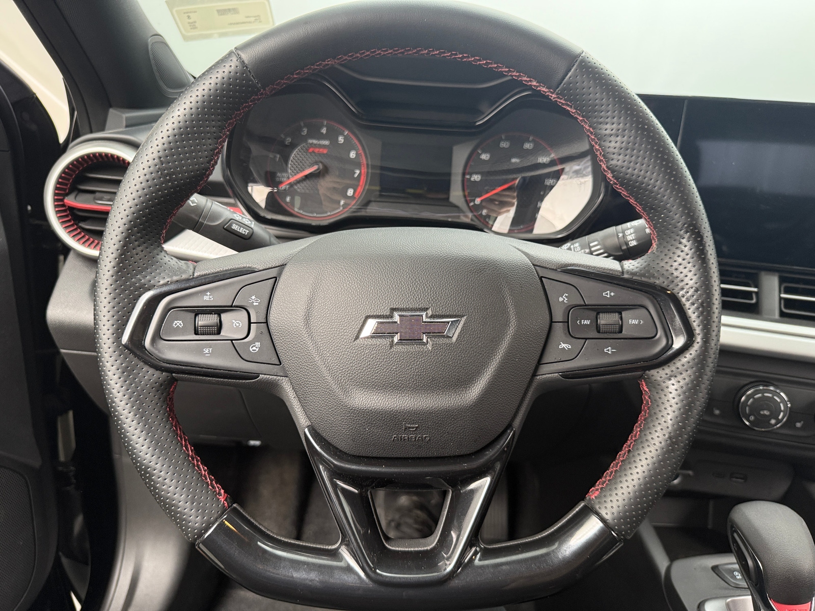 Thumbnail: 2024 Chevrolet Trax - 5