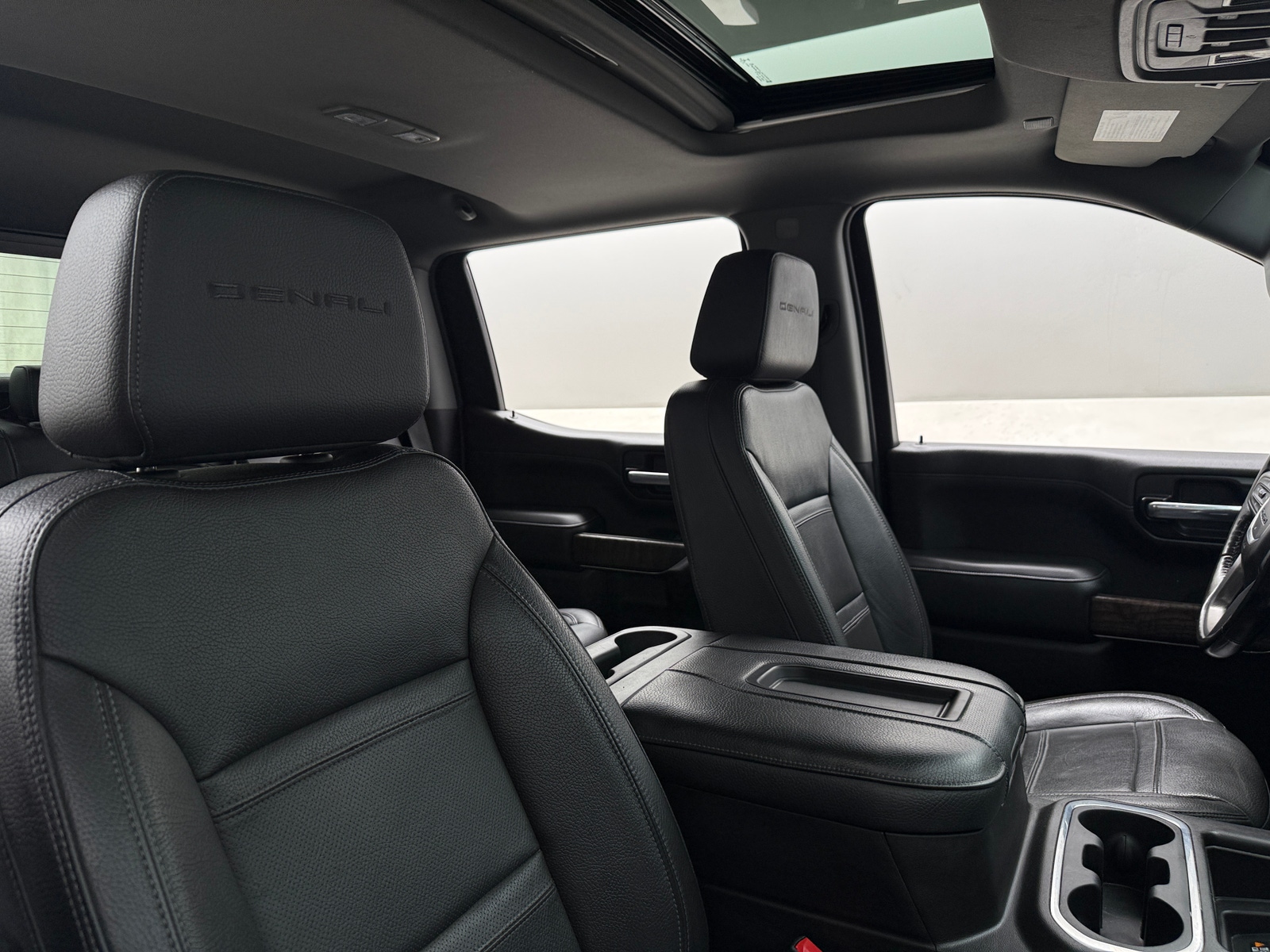 Thumbnail: 2022 GMC Sierra 1500 - 2