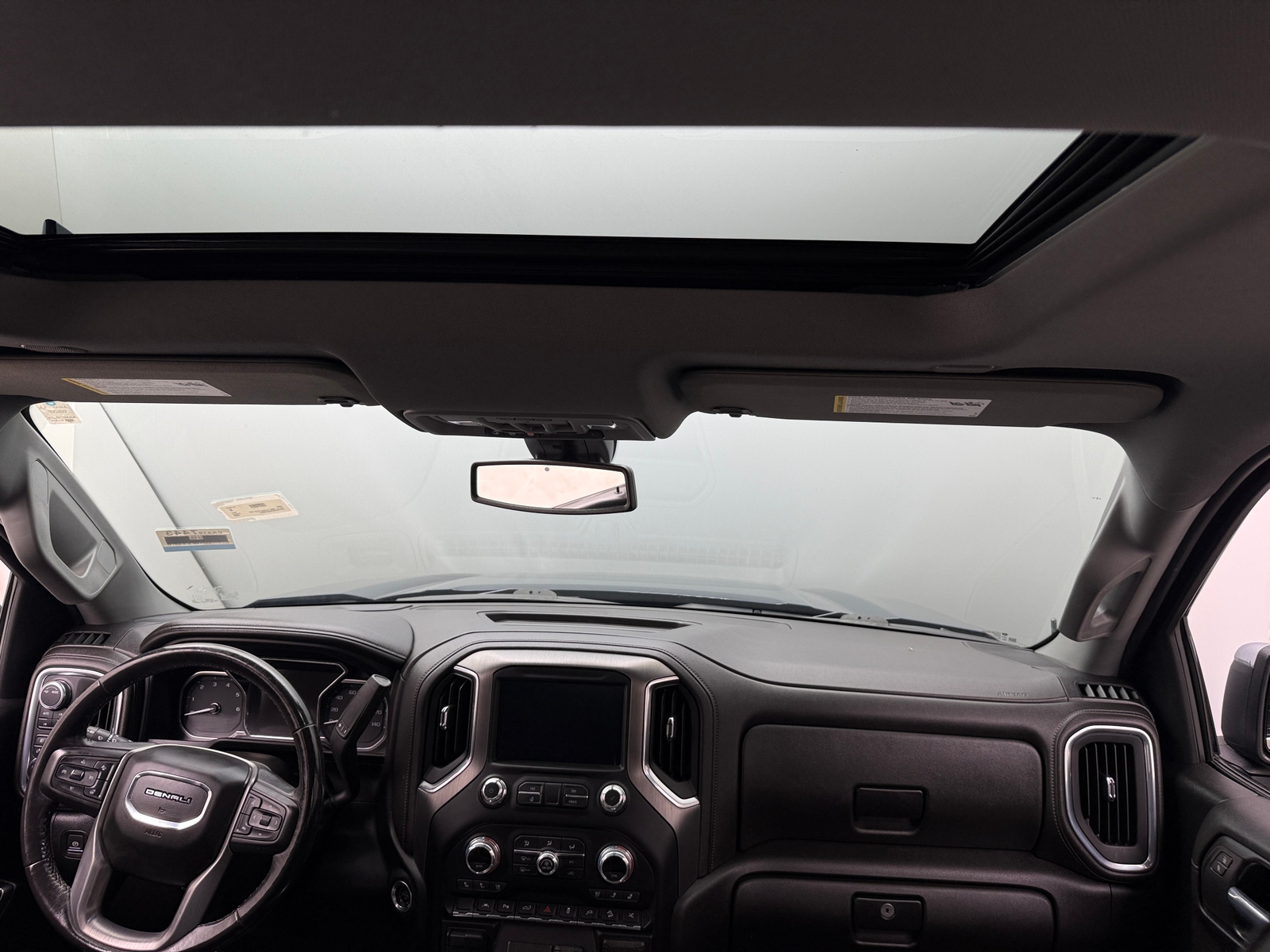 Thumbnail: 2022 GMC Sierra 1500 - 3