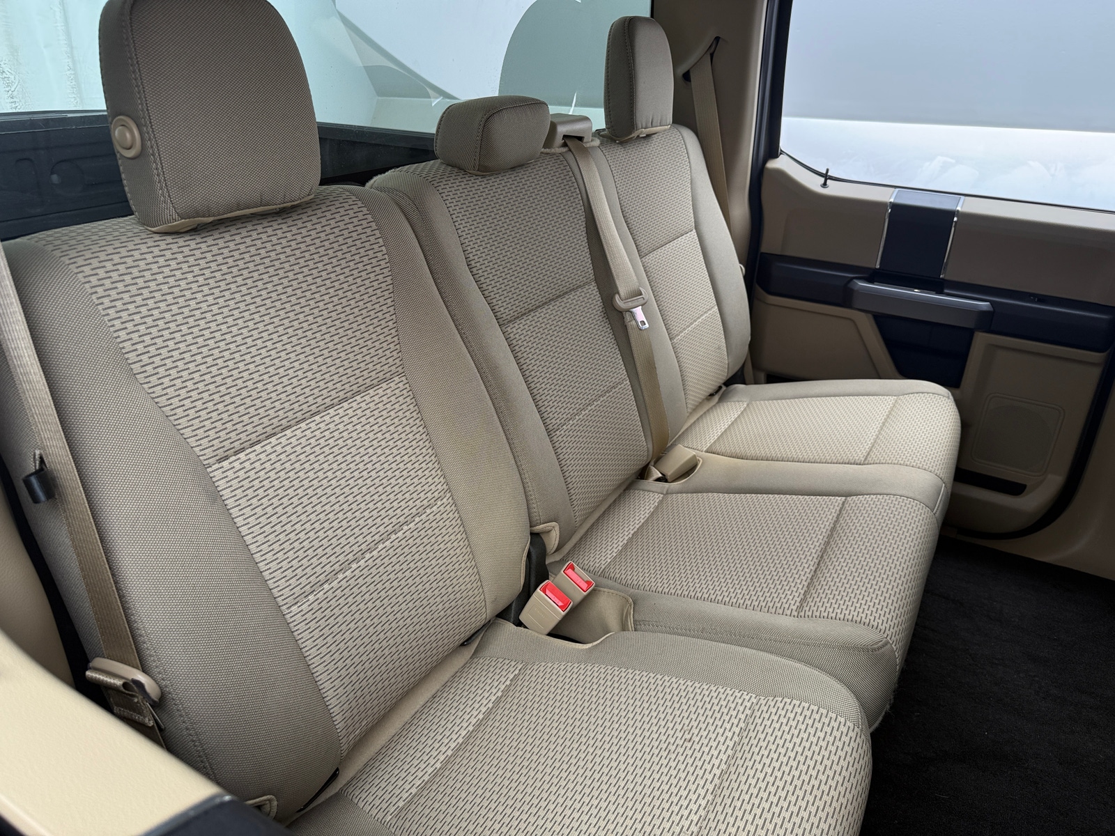 Thumbnail: 2019 Ford Econoline - 6