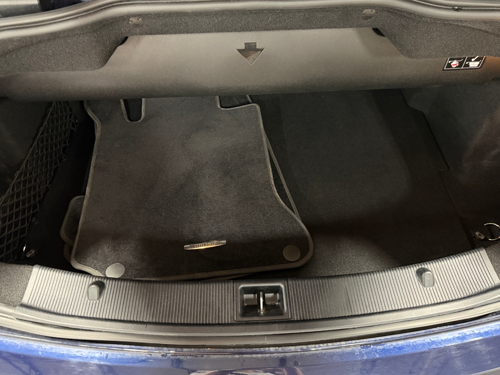 Thumbnail: 2011 Mercedes-Benz E-Class - 6