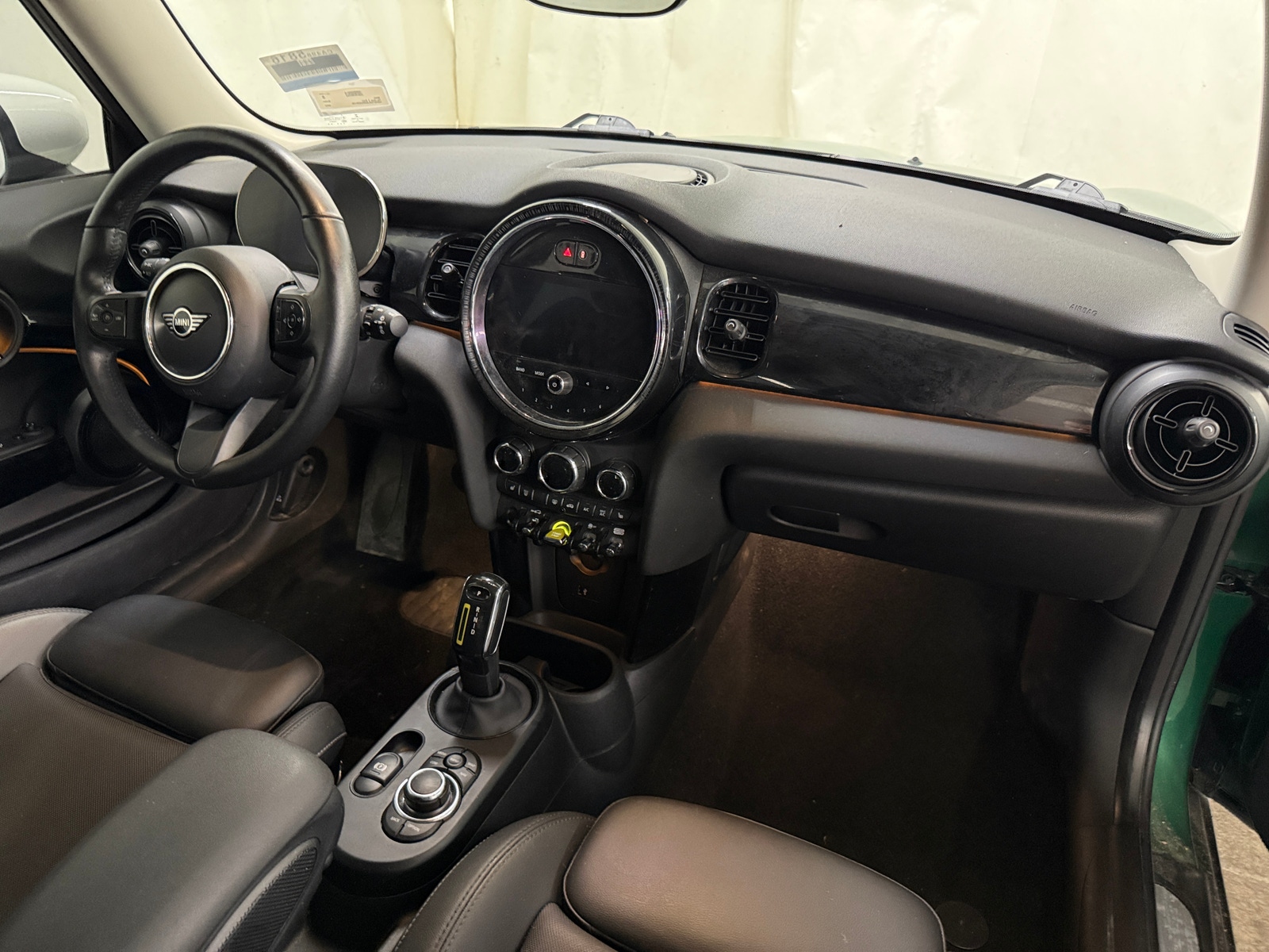 Thumbnail: 2022 MINI Cooper Hardtop - 2