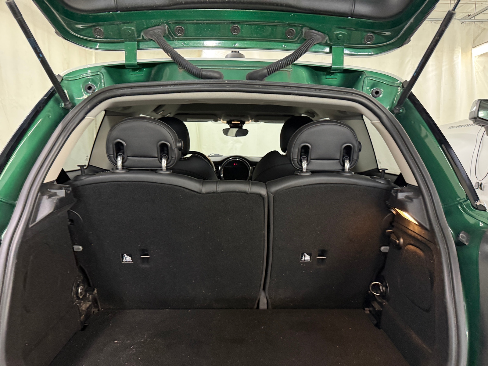 Thumbnail: 2022 MINI Cooper Hardtop - 6