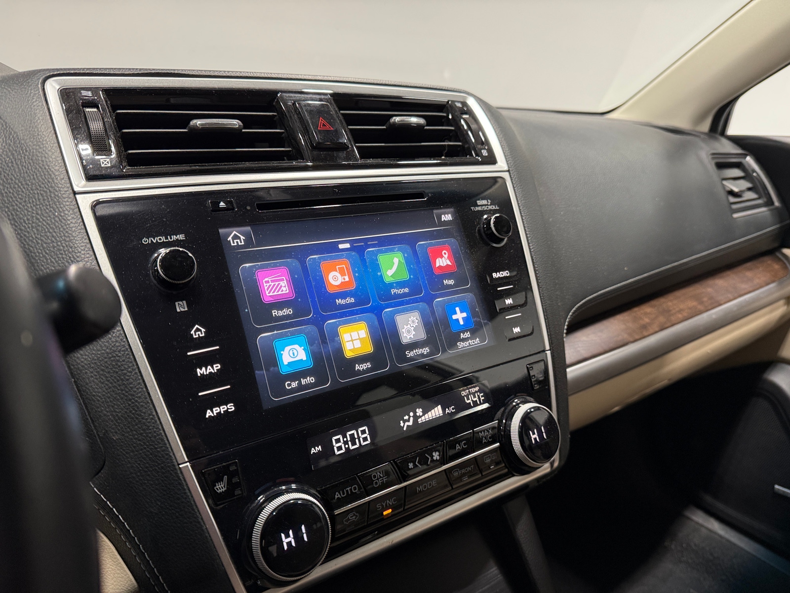 Thumbnail: 2018 Subaru Outback - 3