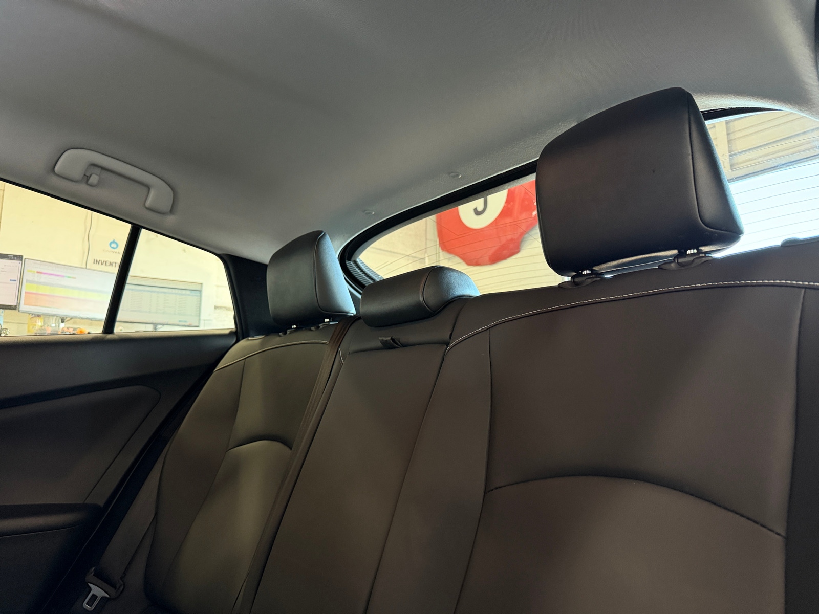 Thumbnail: 2022 Toyota Prius Prime - 6