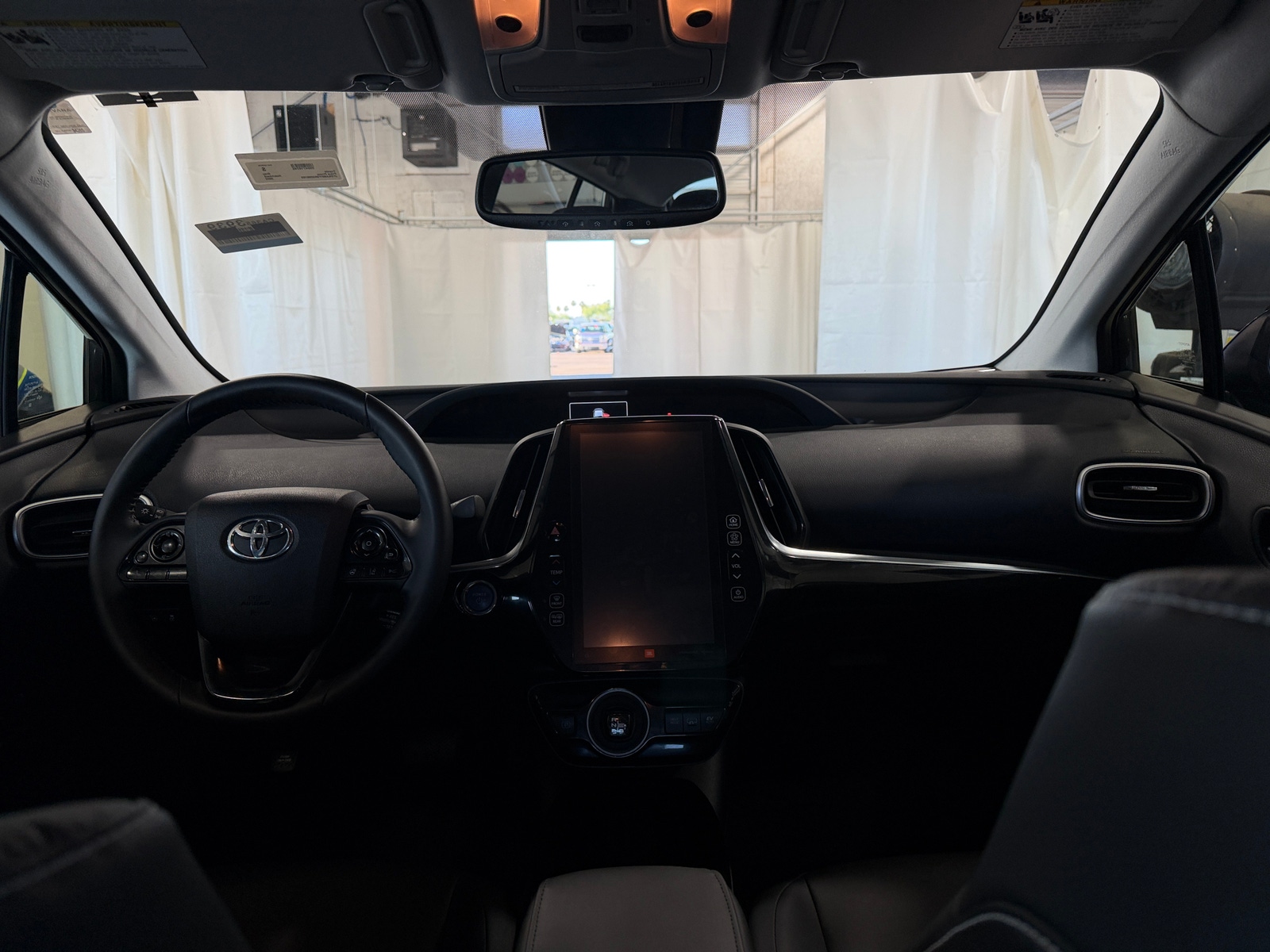 Thumbnail: 2022 Toyota Prius Prime - 3