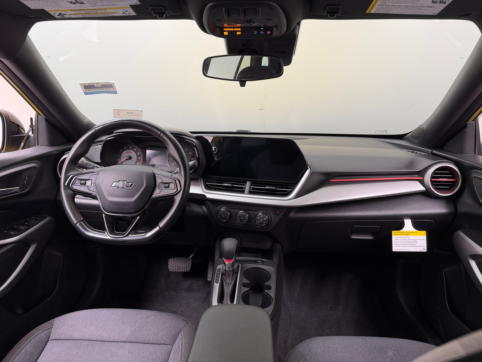 Thumbnail: 2024 Chevrolet Trax - 3