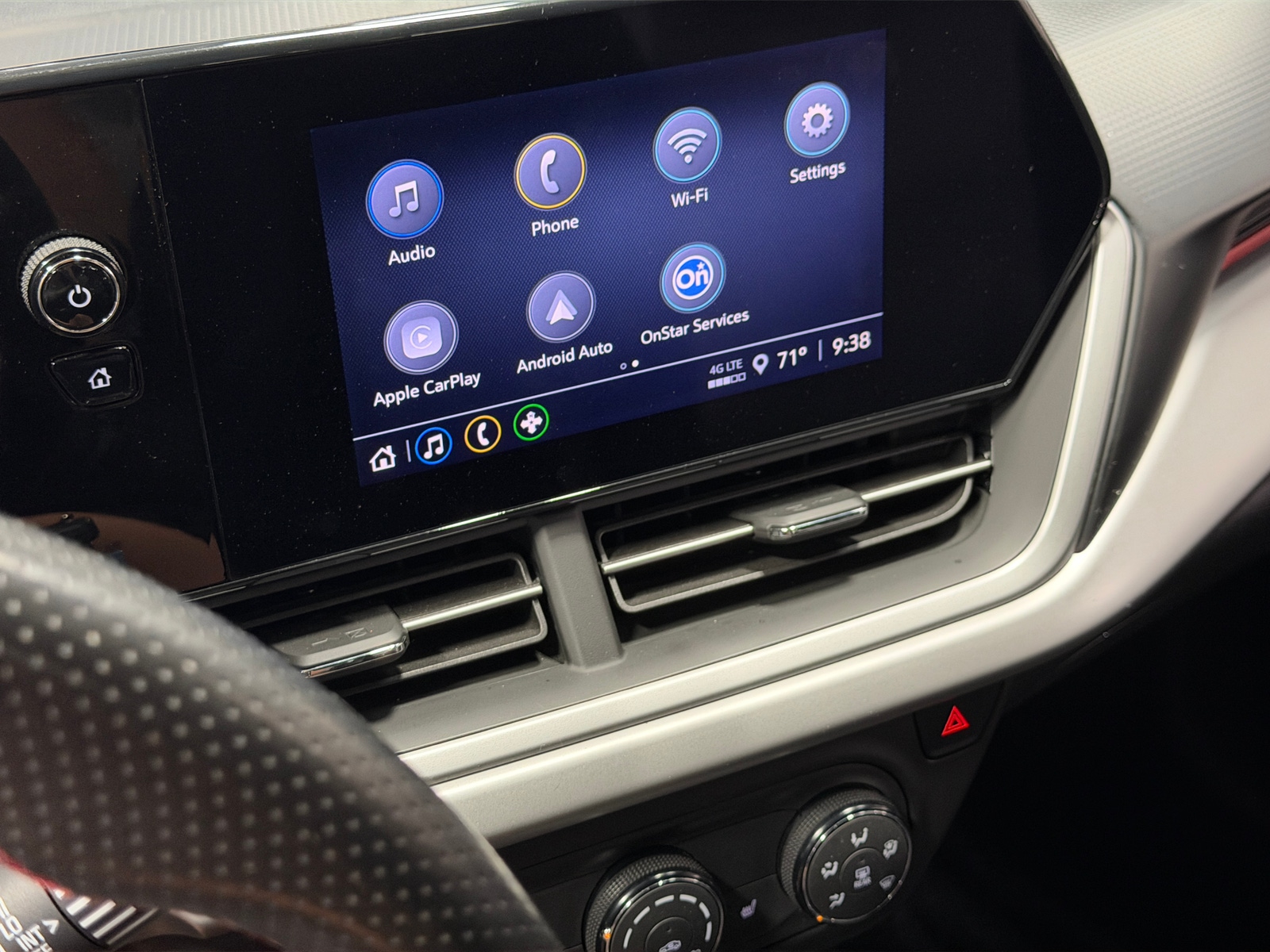 Thumbnail: 2024 Chevrolet Trax - 4