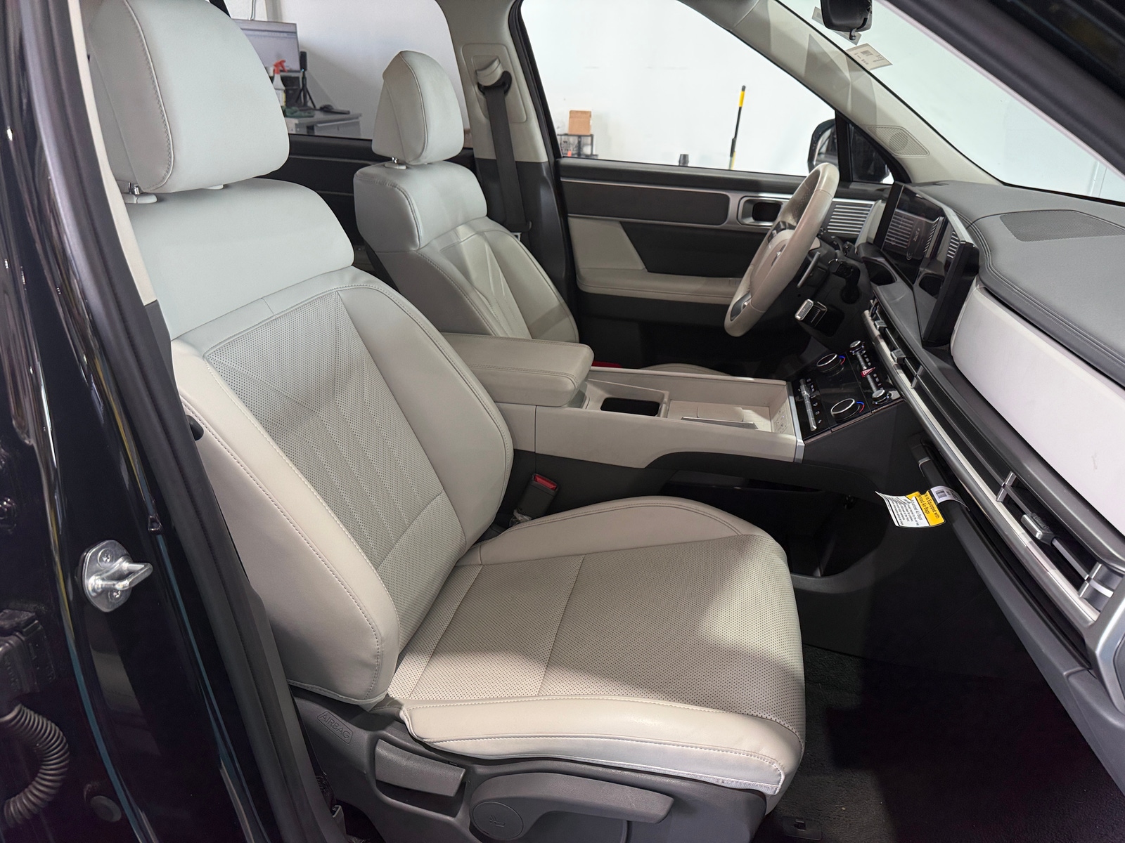 Thumbnail: 2025 Hyundai Santa Fe - 2