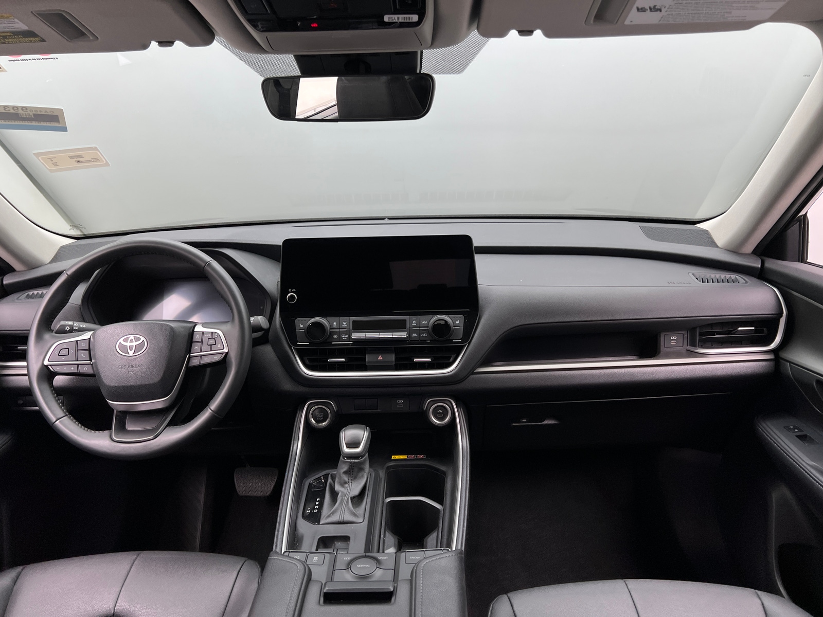 Thumbnail: 2025 Toyota Grand Highlander - 2