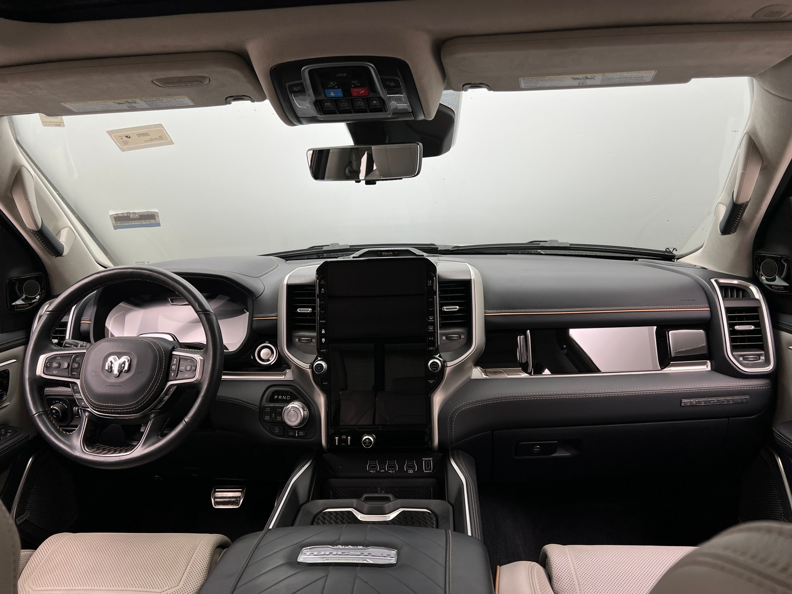 Thumbnail: 2025 RAM 1500 - 2