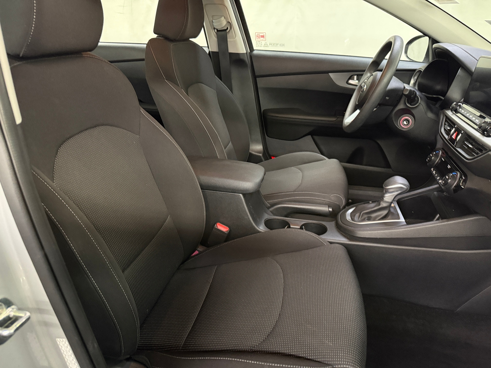 Thumbnail: 2019 Kia Forte - 2