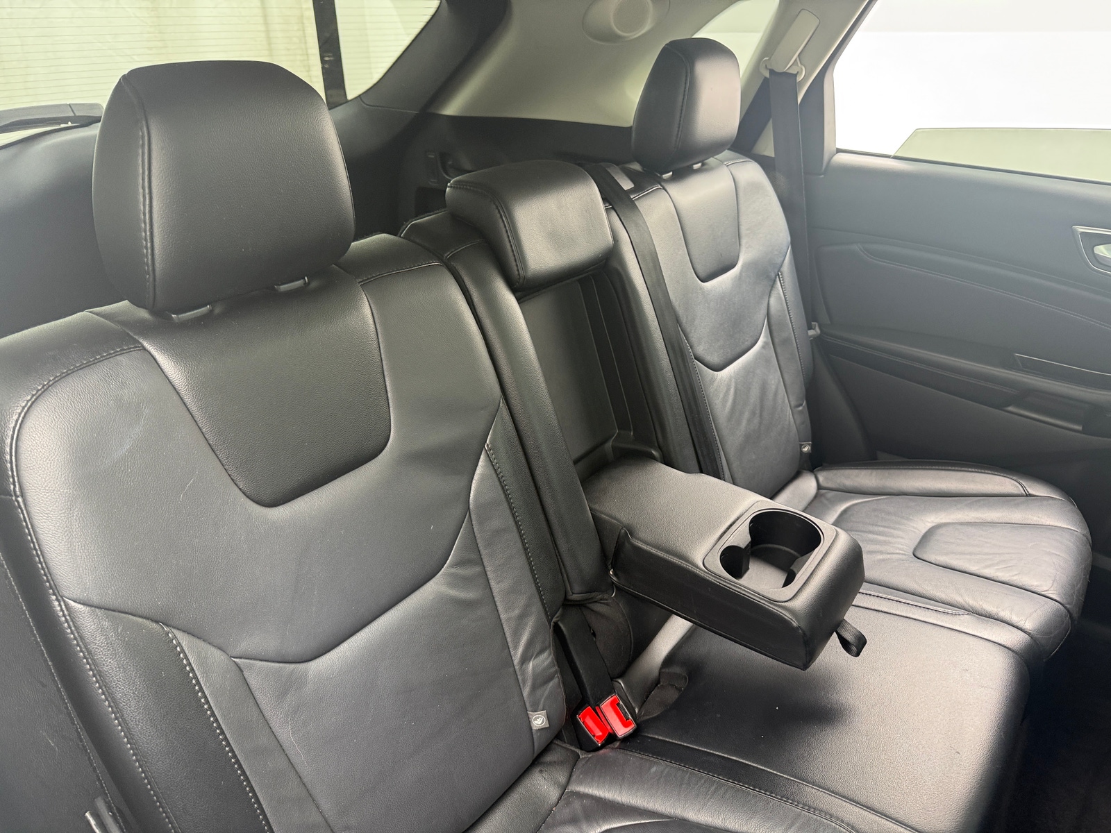 Thumbnail: 2015 Ford Edge - 5