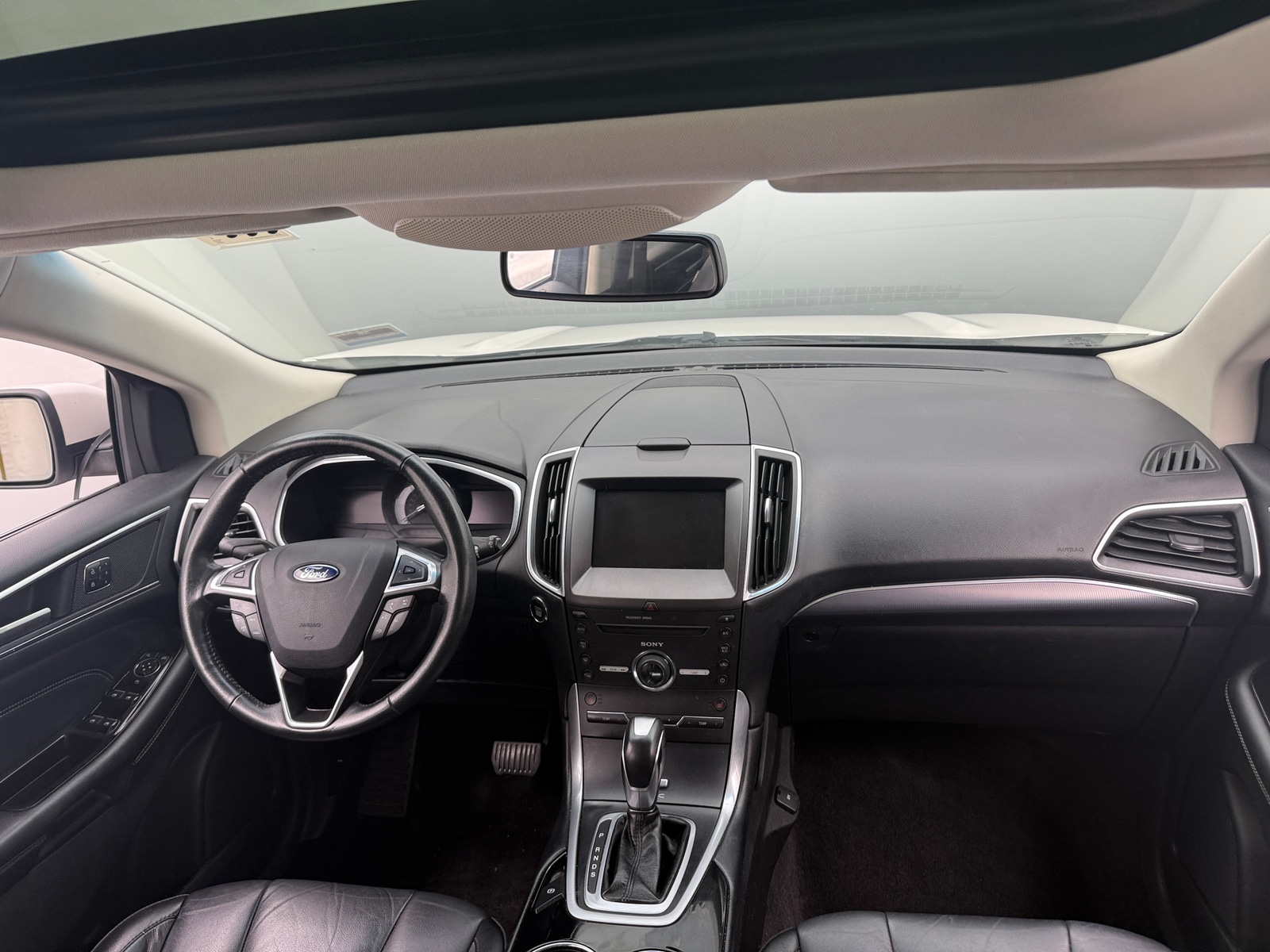 Thumbnail: 2015 Ford Edge - 2