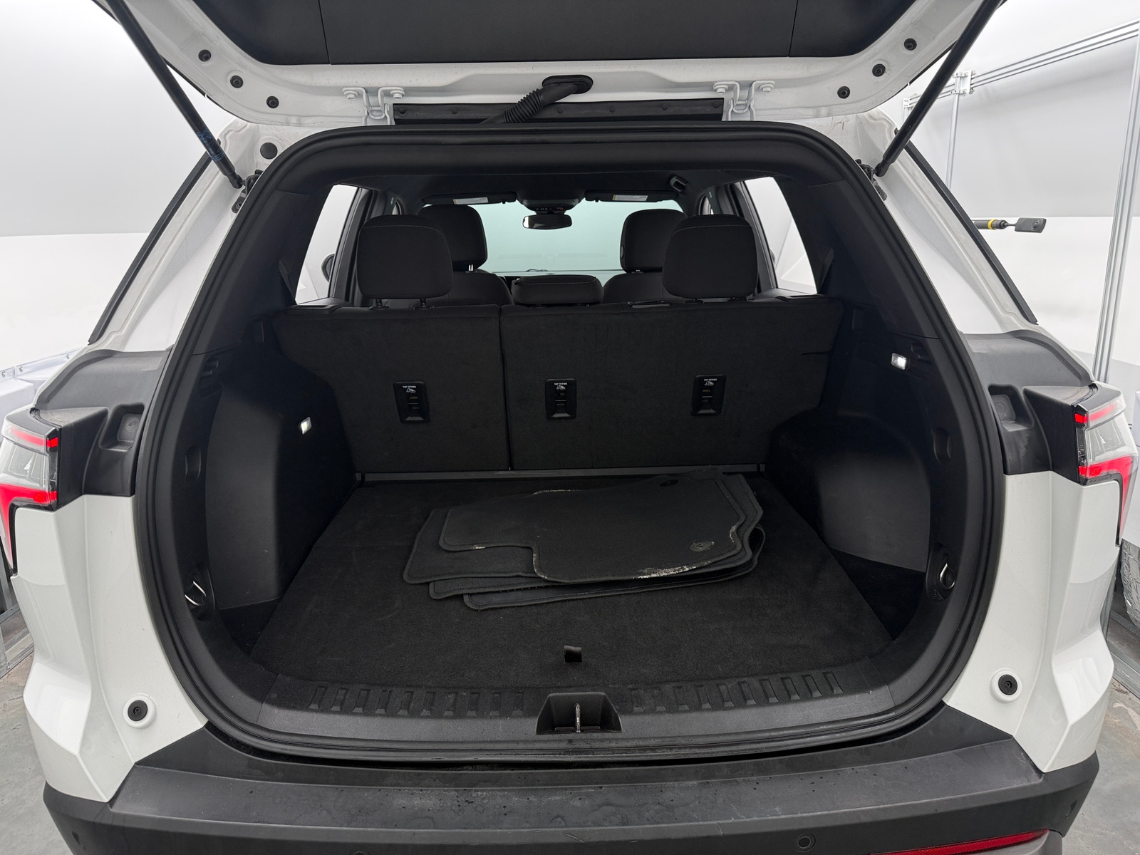 Thumbnail: 2025 Chevrolet Equinox - 7