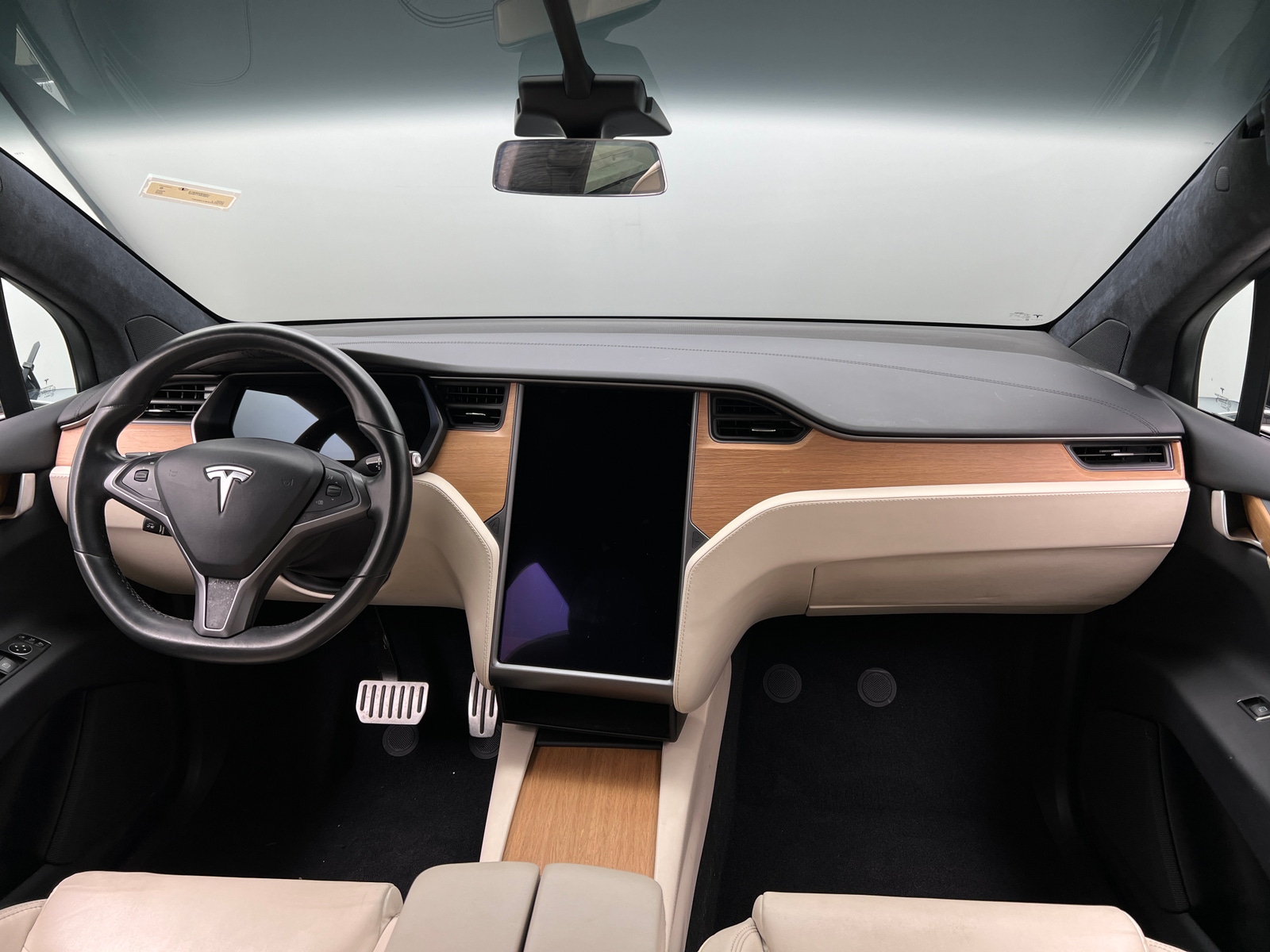 Thumbnail: 2020 Tesla Model X - 2