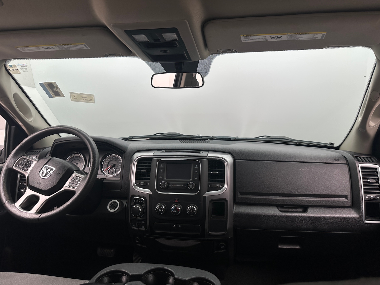 Thumbnail: 2021 RAM 1500 Classic - 3