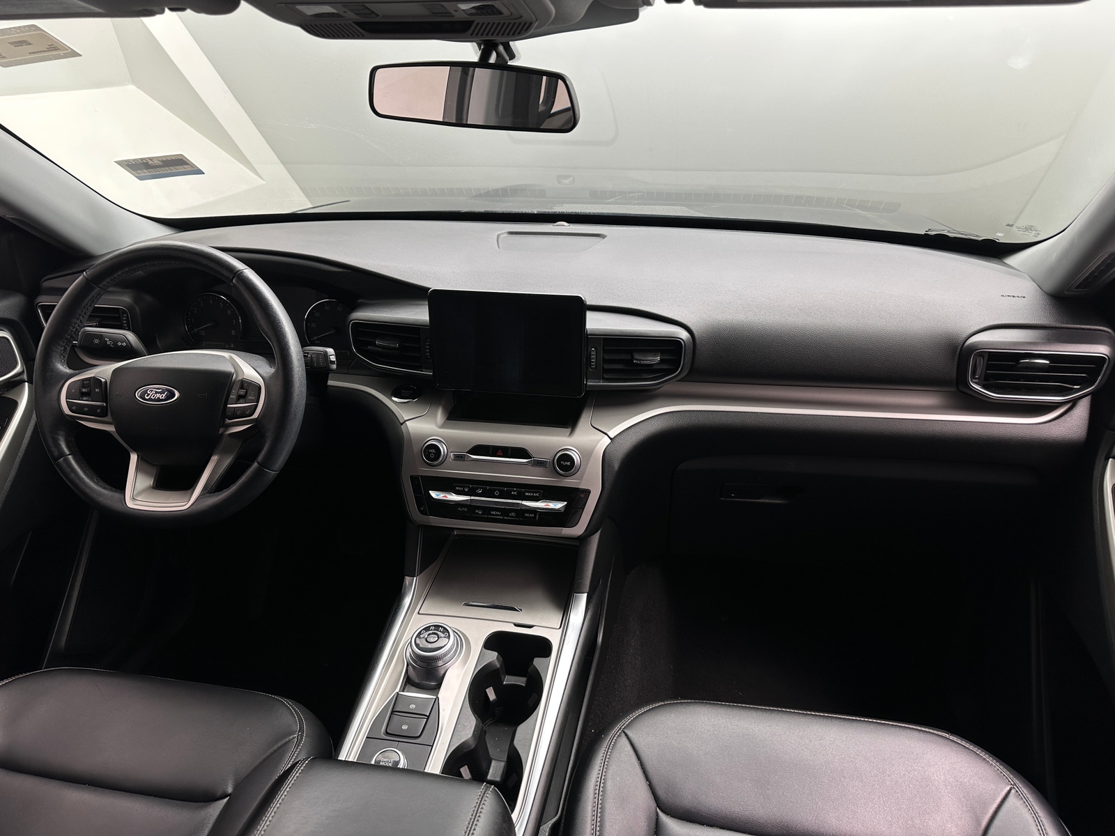 Thumbnail: 2023 Ford Explorer - 3