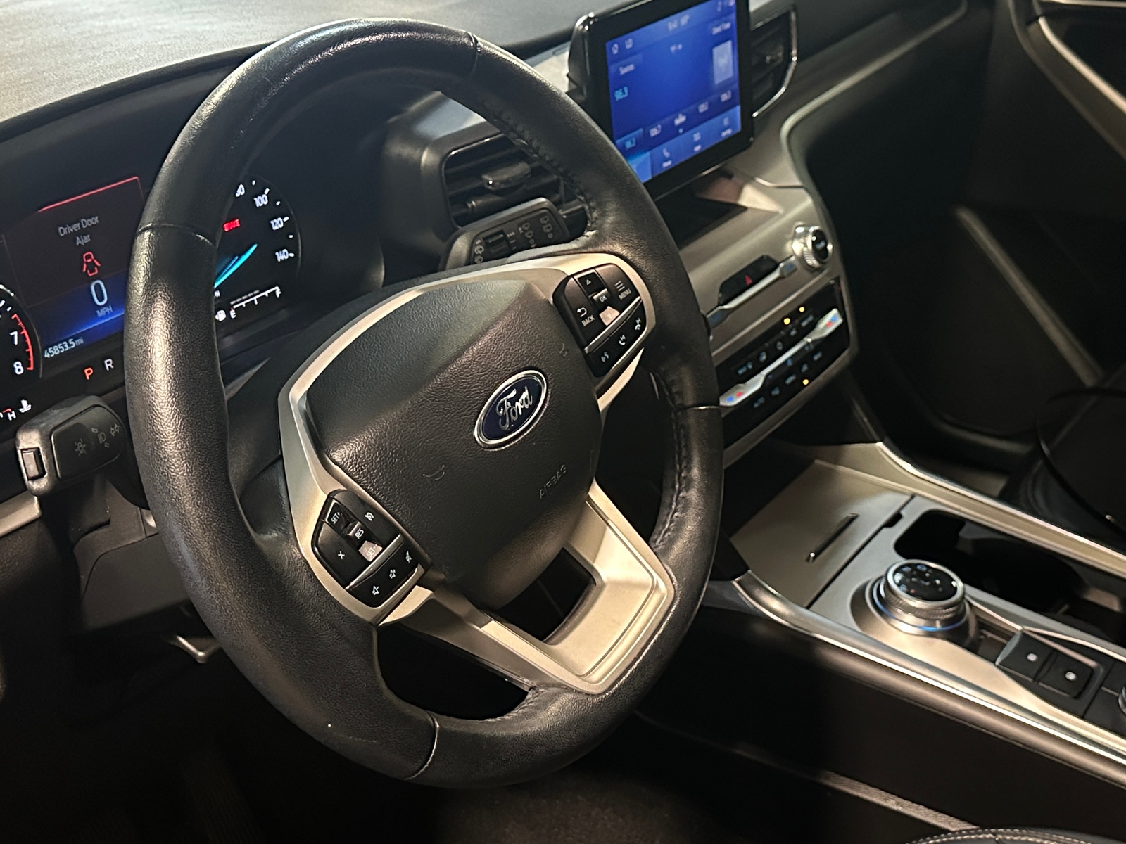 Thumbnail: 2023 Ford Explorer - 5