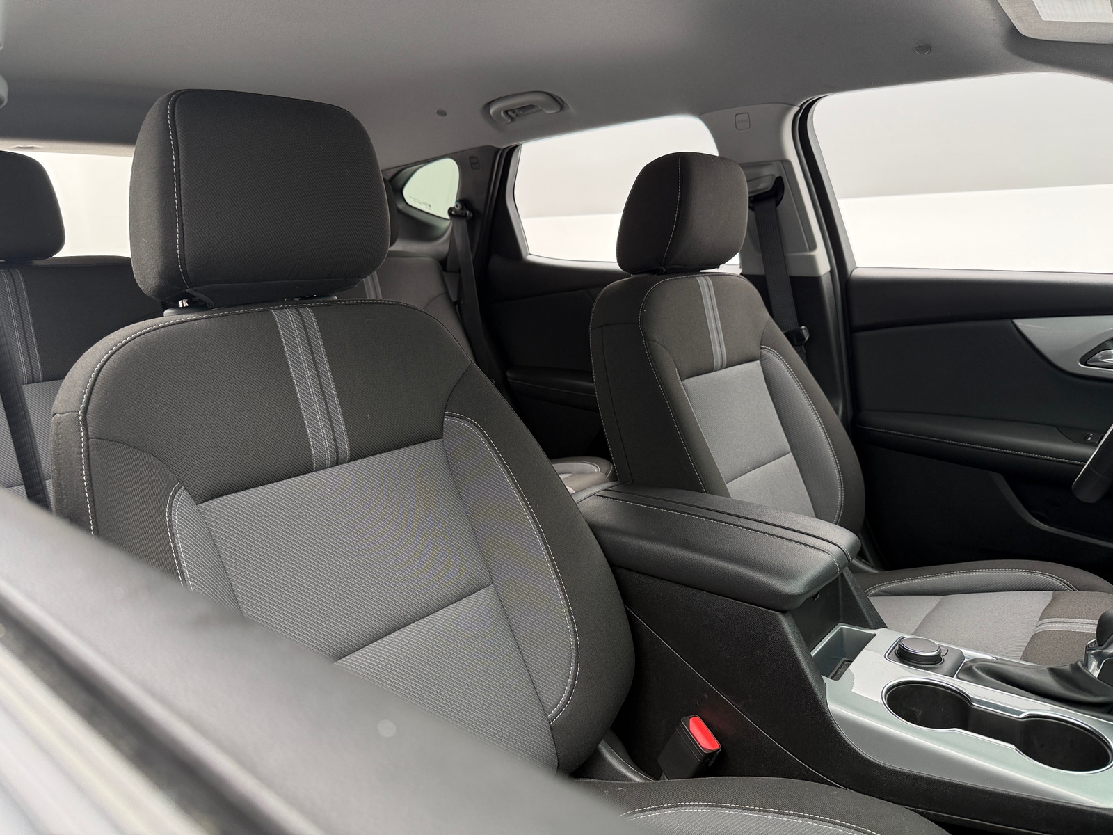 Thumbnail: 2025 Chevrolet Blazer - 2