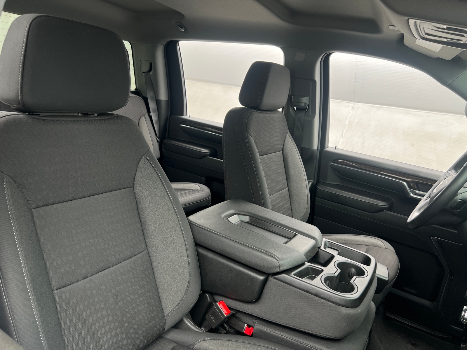 Thumbnail: 2024 GMC Sierra 2500 - 2