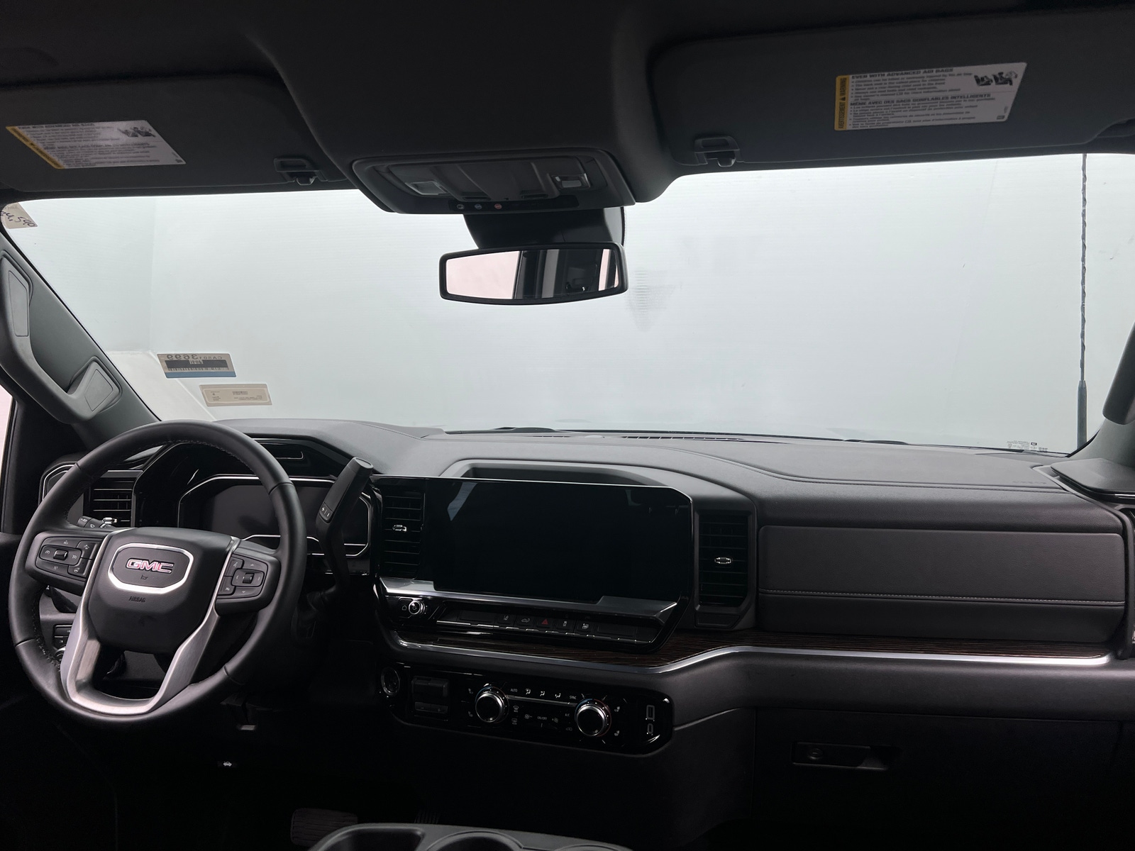 Thumbnail: 2024 GMC Sierra 2500 - 3