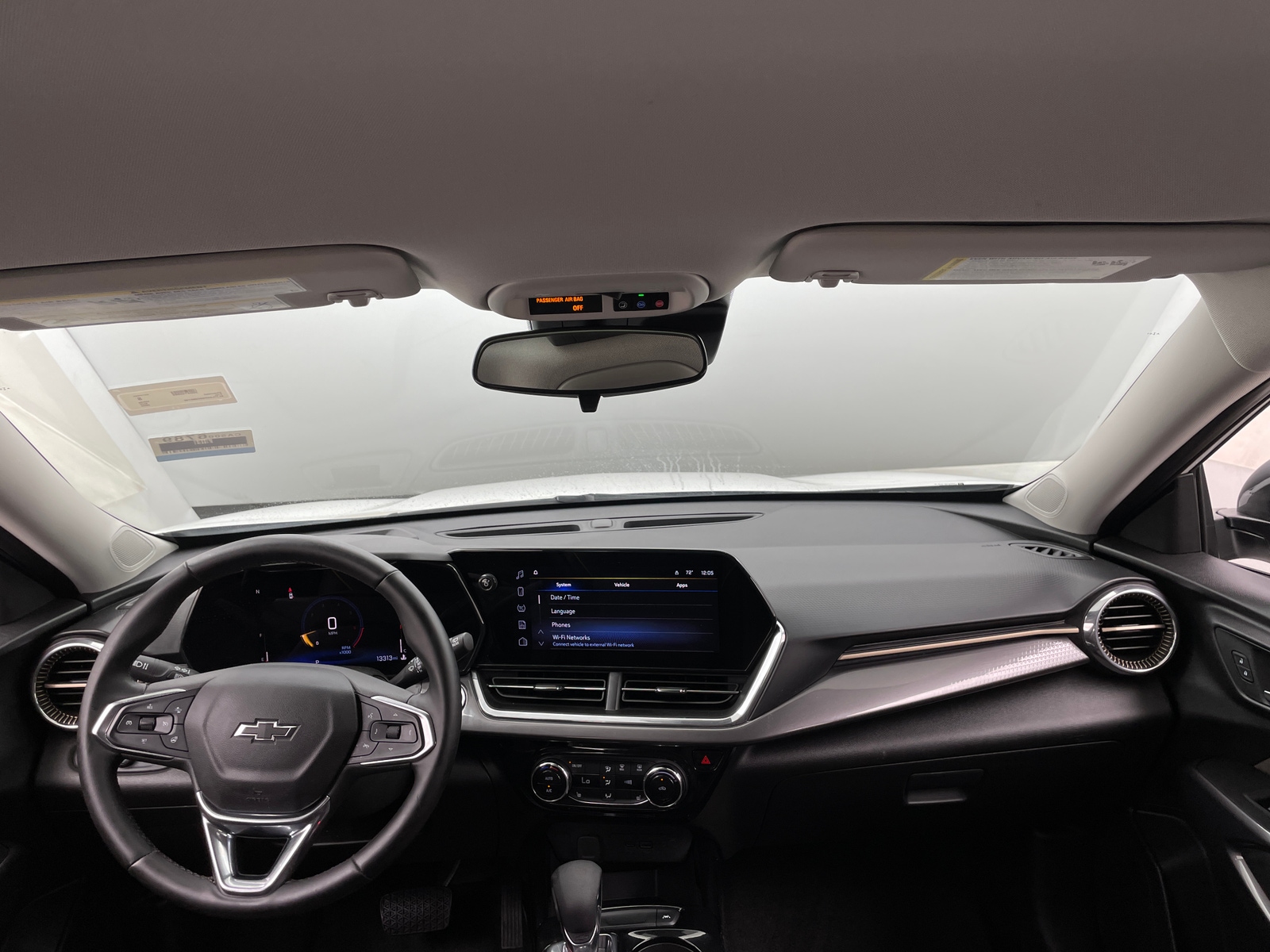 Thumbnail: 2025 Chevrolet Trax - 2