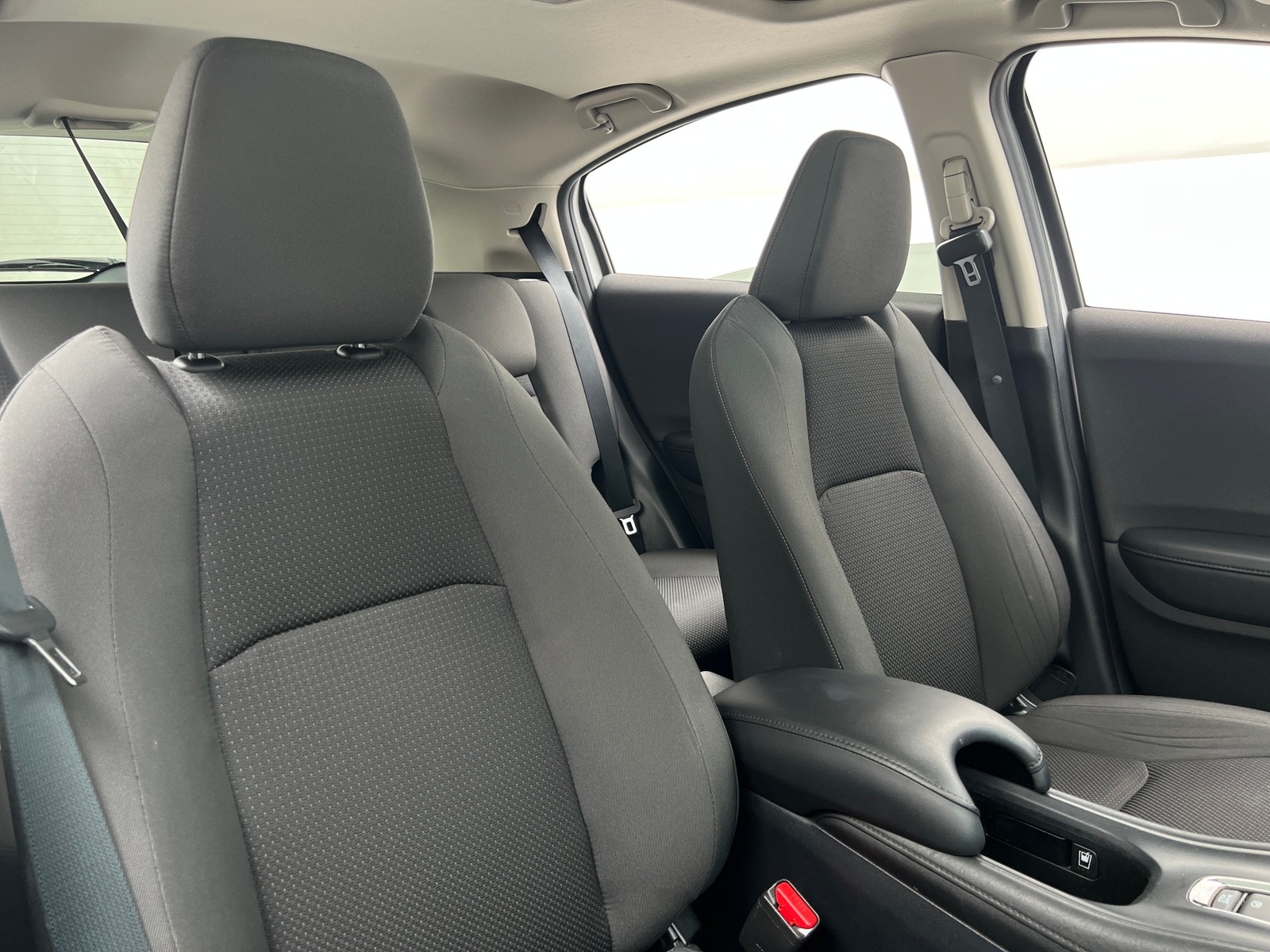 Thumbnail: 2021 Honda HR-V - 2