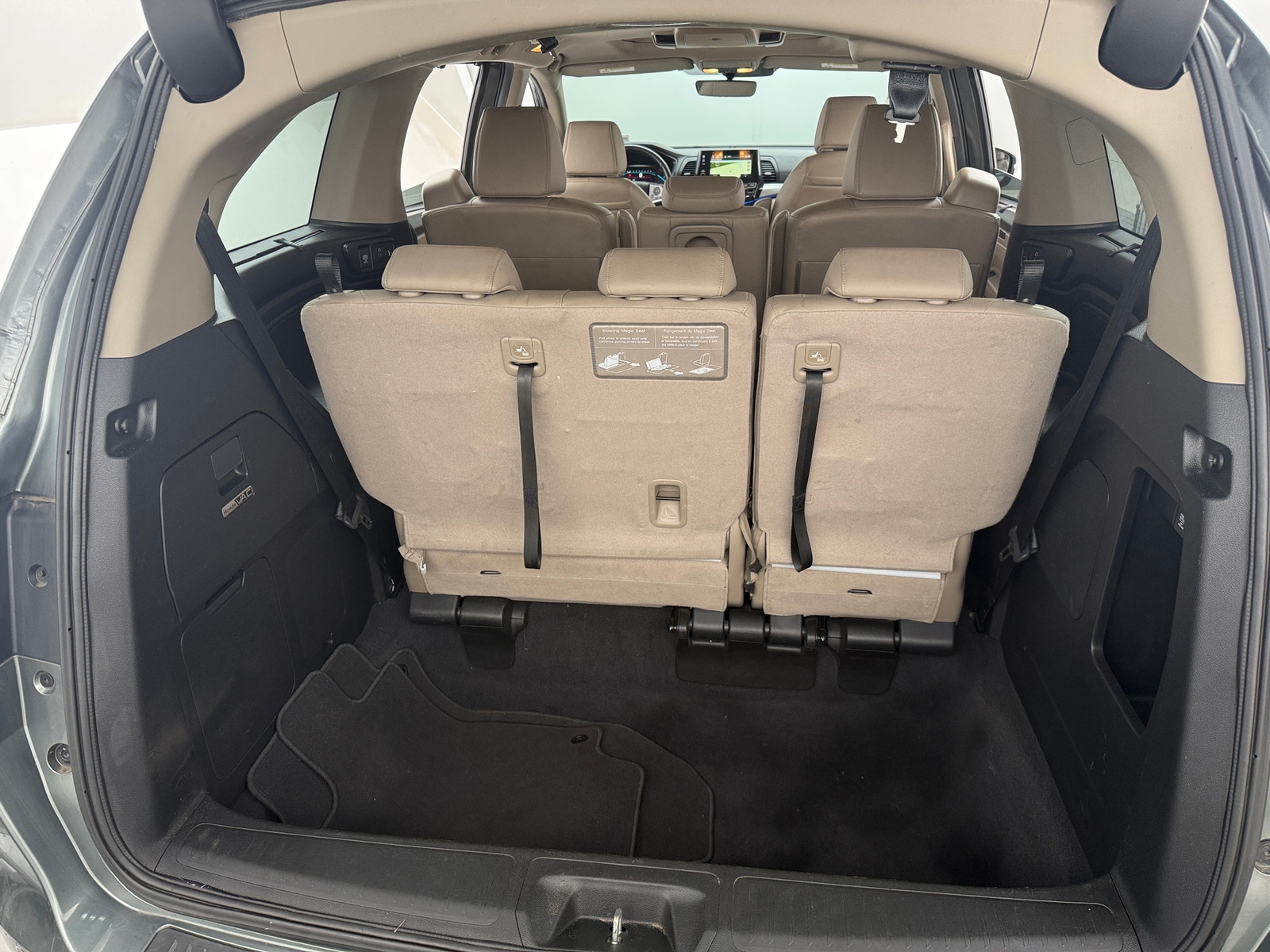 Thumbnail: 2018 Honda Odyssey - 6