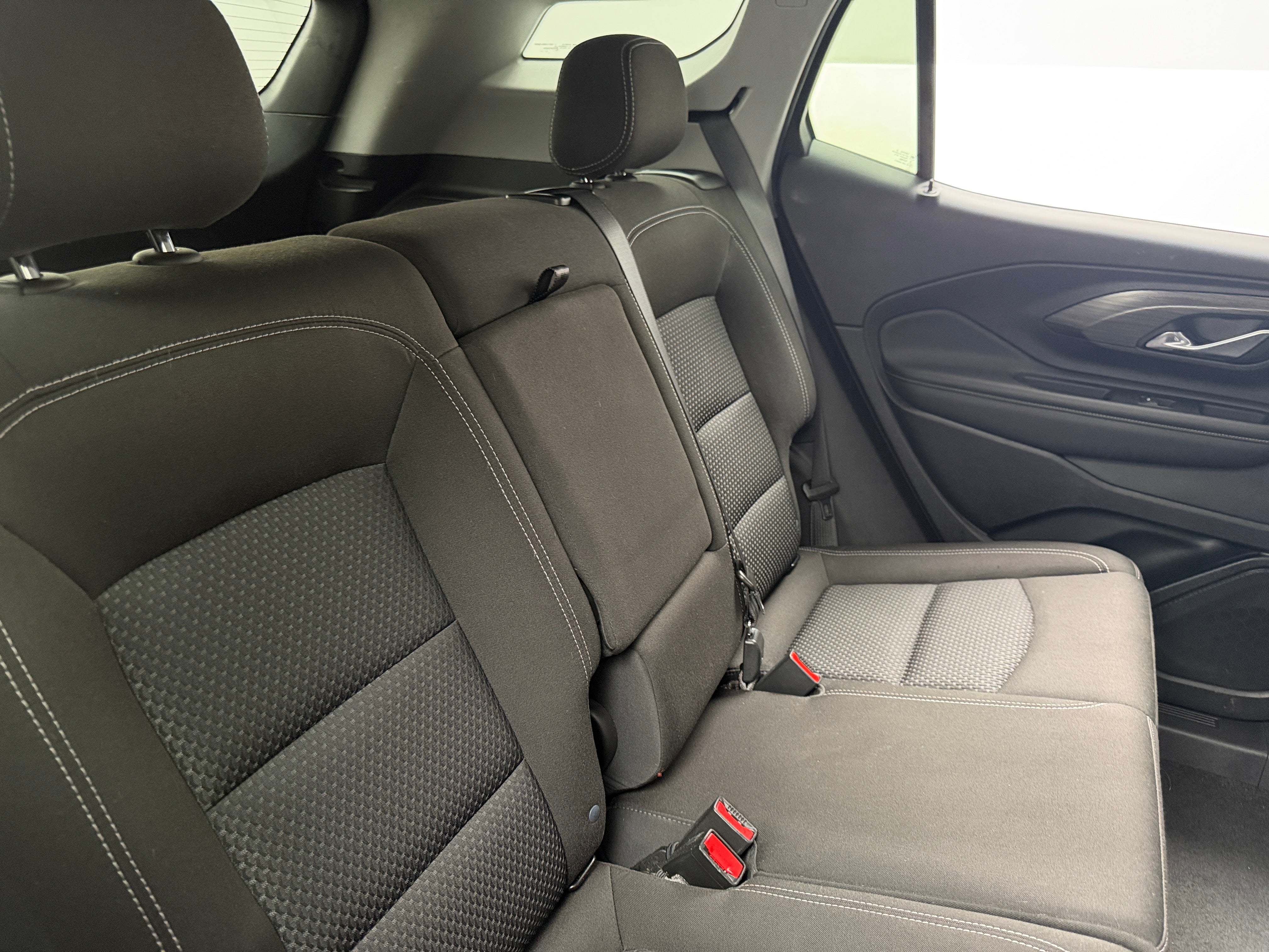 2024 GMC Terrain SLE - Photo 1