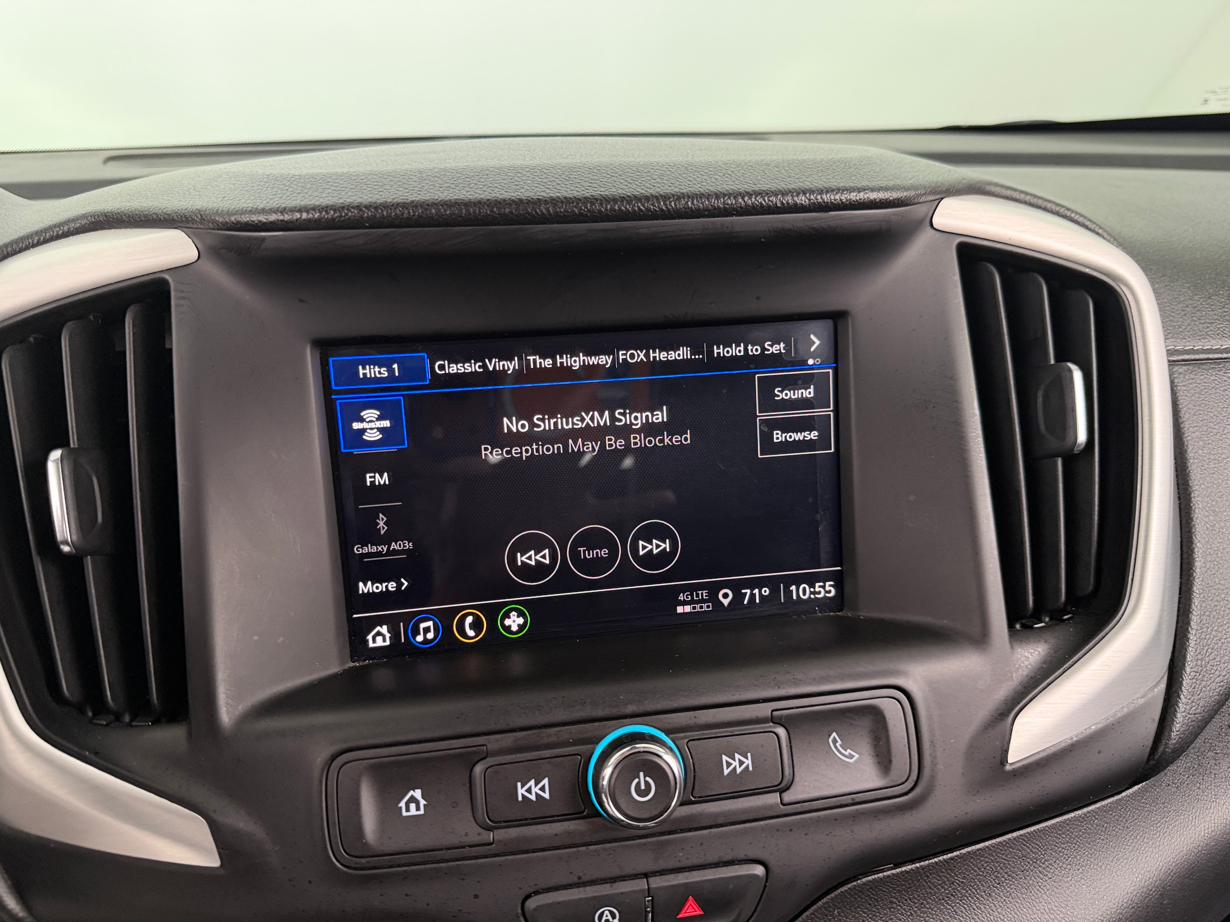 2024 GMC Terrain SLE - Photo 11