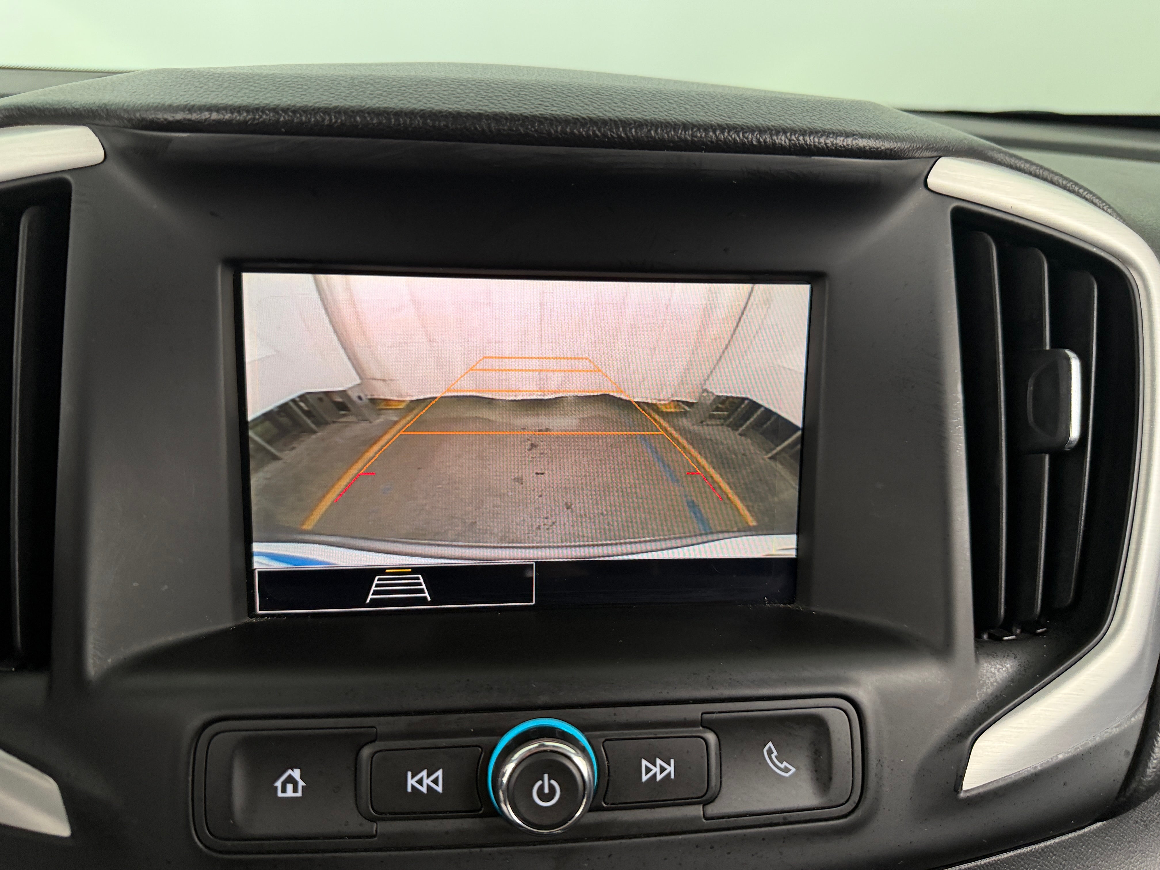 2024 GMC Terrain SLE - Photo 12