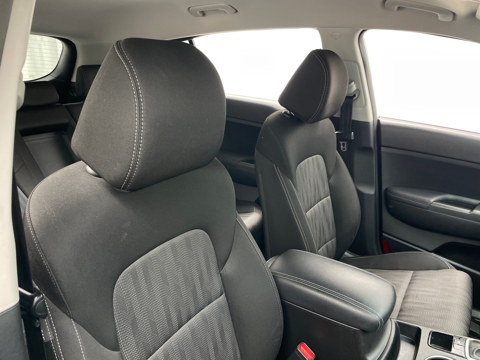 Thumbnail: 2020 Kia Sportage - 2