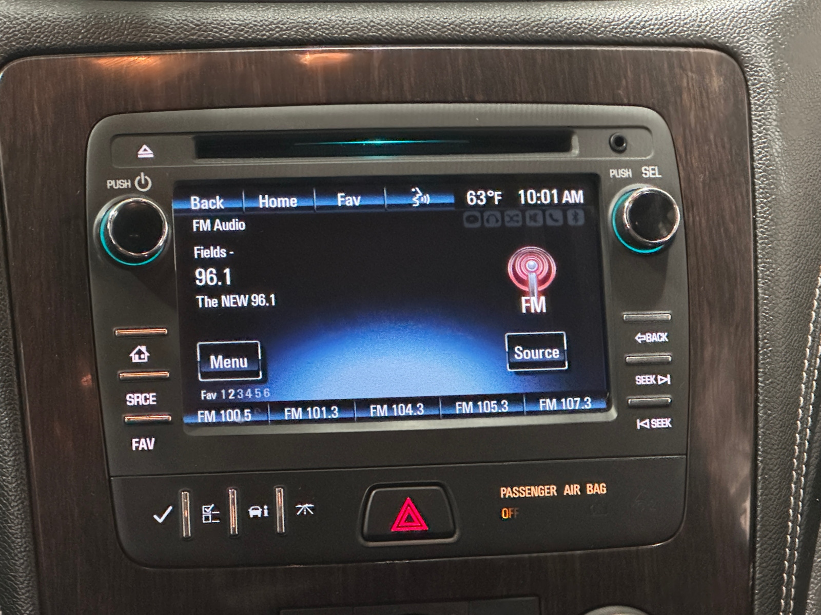 Thumbnail: 2017 Chevrolet Traverse - 4