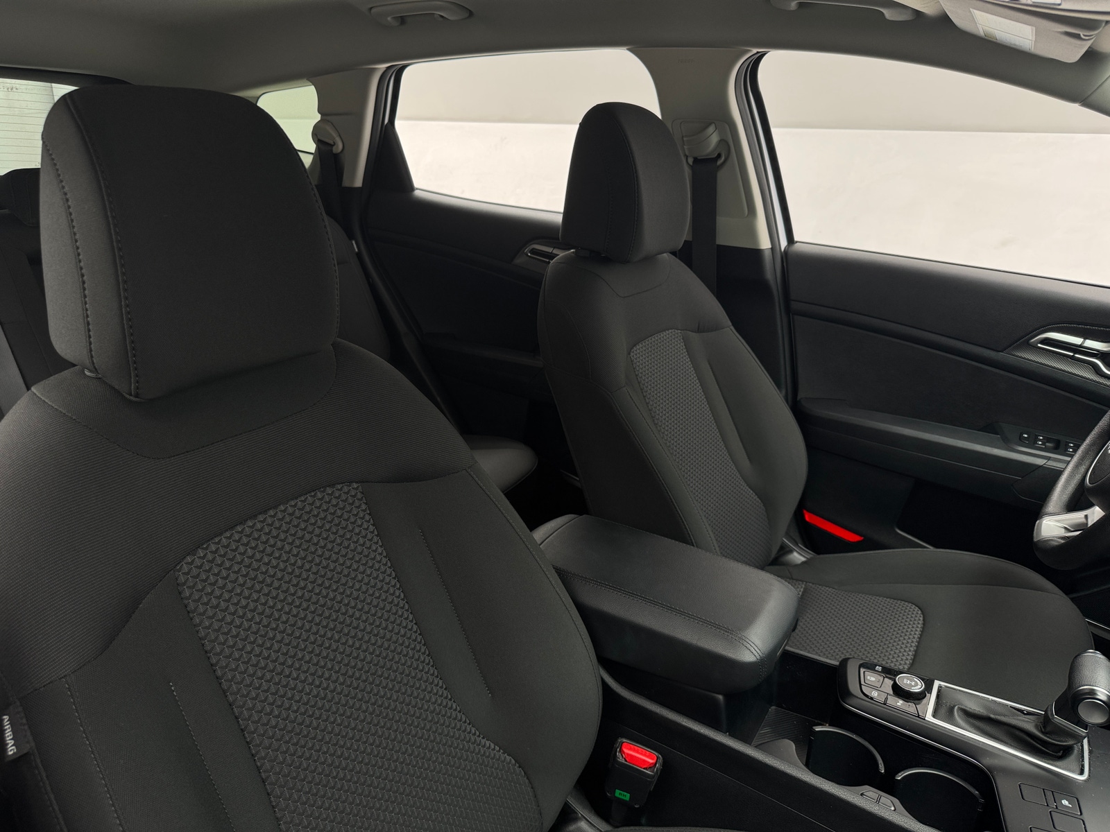 Thumbnail: 2025 Kia Sportage - 2