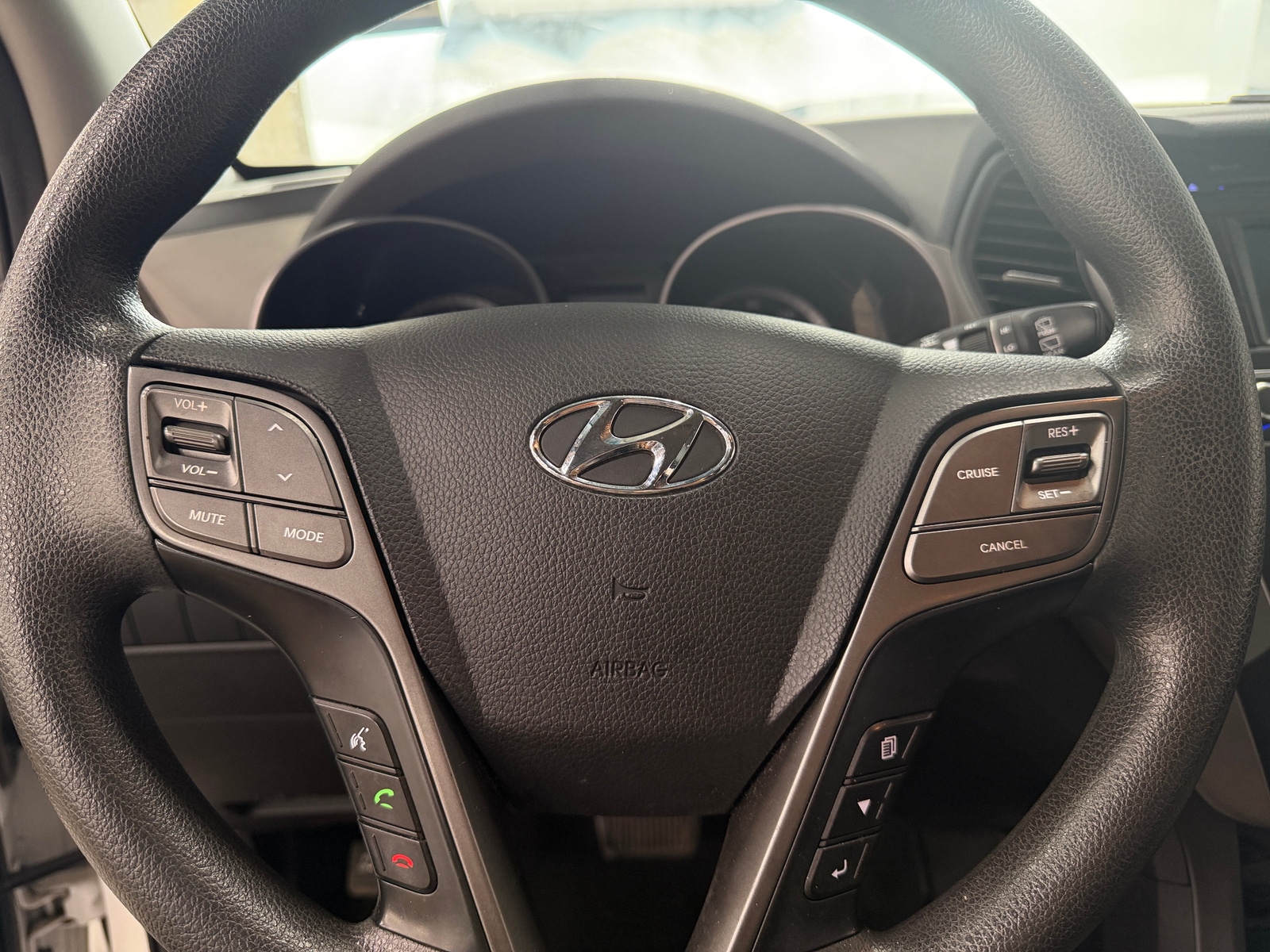 Thumbnail: 2018 Hyundai Santa Fe - 5
