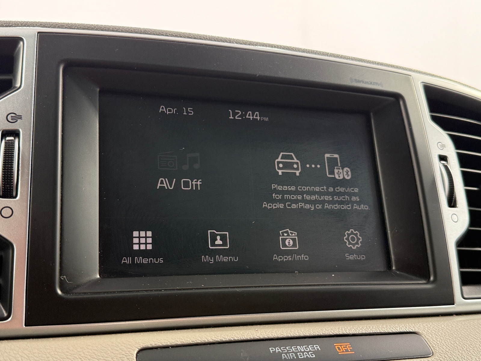 Thumbnail: 2017 Kia Sportage - 3