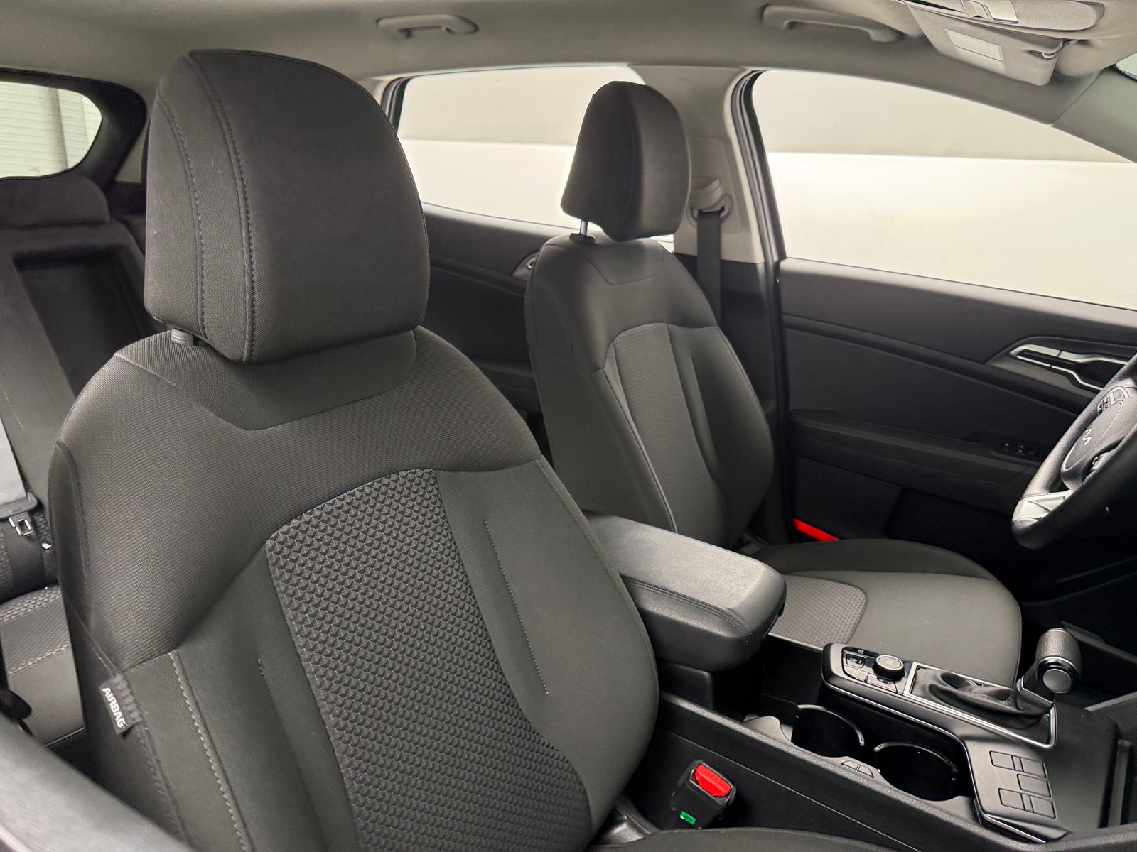 Thumbnail: 2025 Kia Sportage - 2