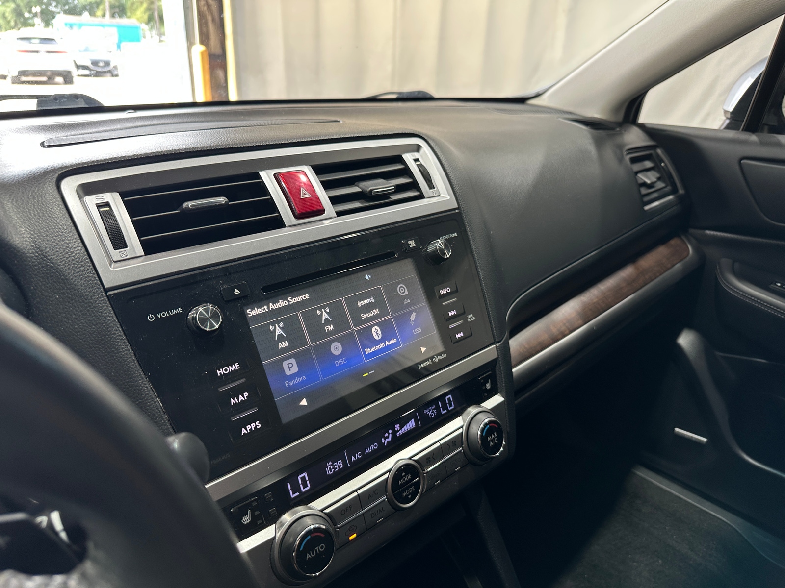 Thumbnail: 2015 Subaru Outback - 3