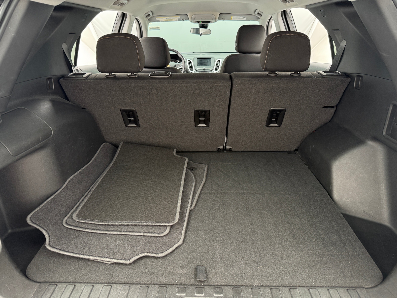 Thumbnail: 2021 Chevrolet Equinox - 7