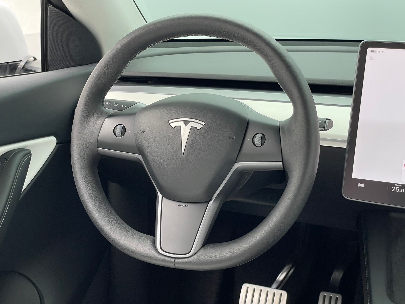 Thumbnail: 2022 Tesla Model Y - 3