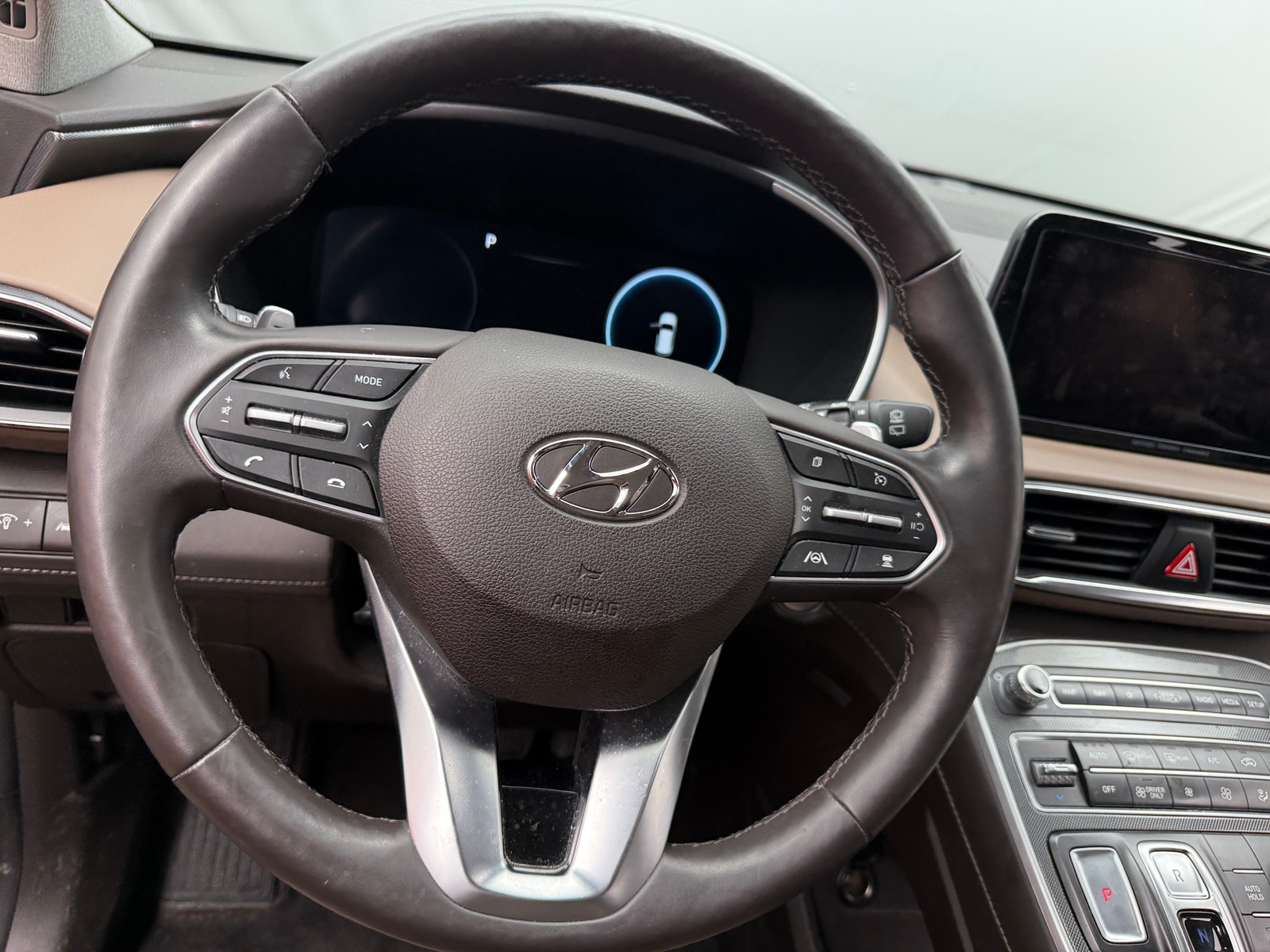 Thumbnail: 2022 Hyundai Santa Fe - 4