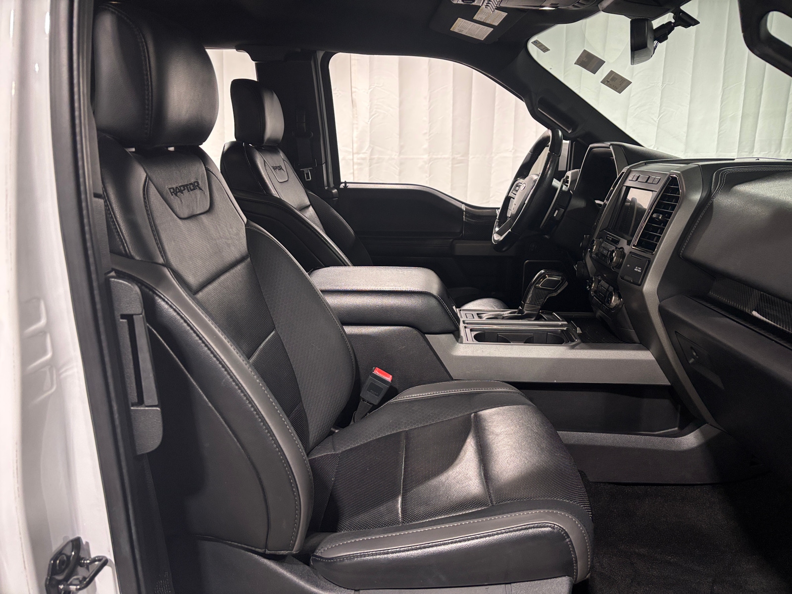 Thumbnail: 2019 Ford Econoline - 2