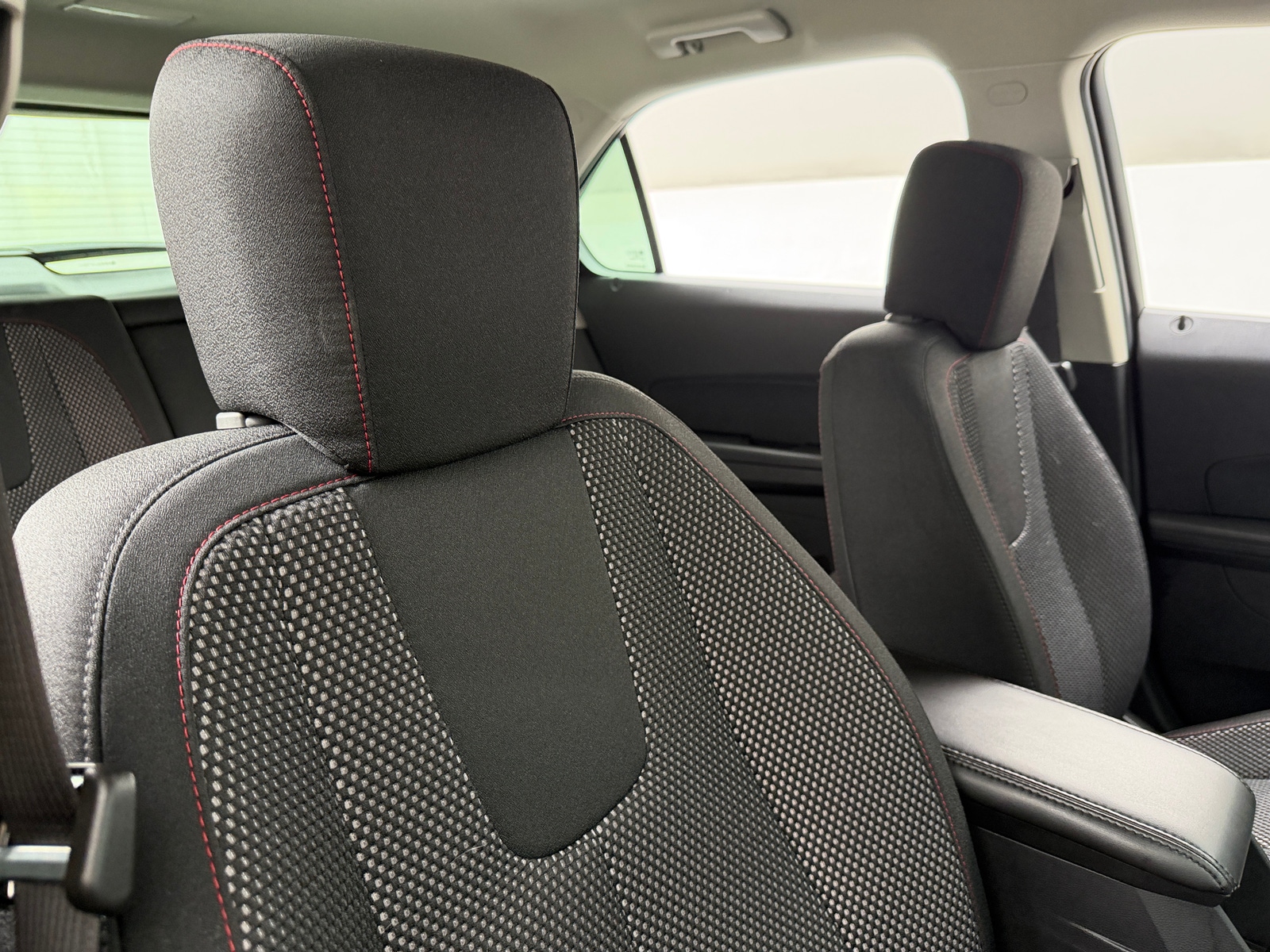 Thumbnail: 2017 Chevrolet Equinox - 2