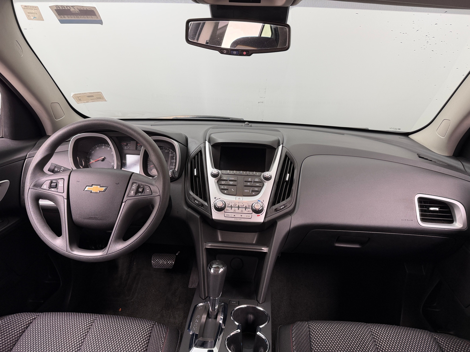 Thumbnail: 2017 Chevrolet Equinox - 3