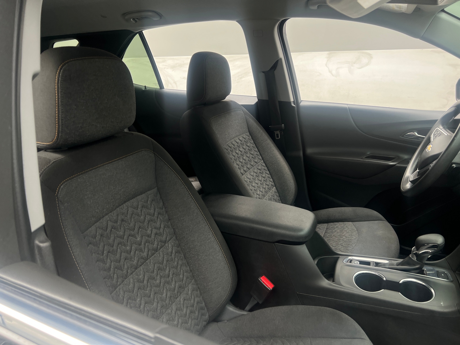 Thumbnail: 2023 Chevrolet Equinox - 2