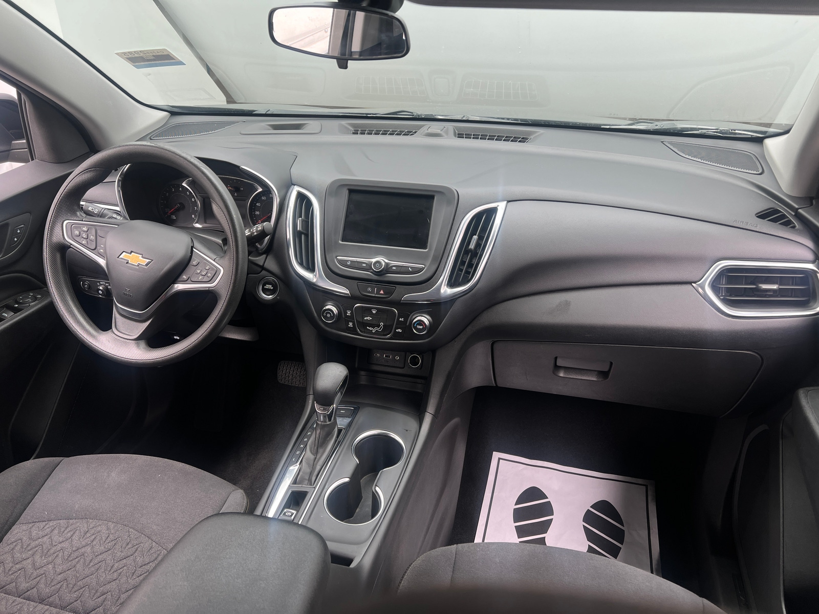Thumbnail: 2023 Chevrolet Equinox - 3