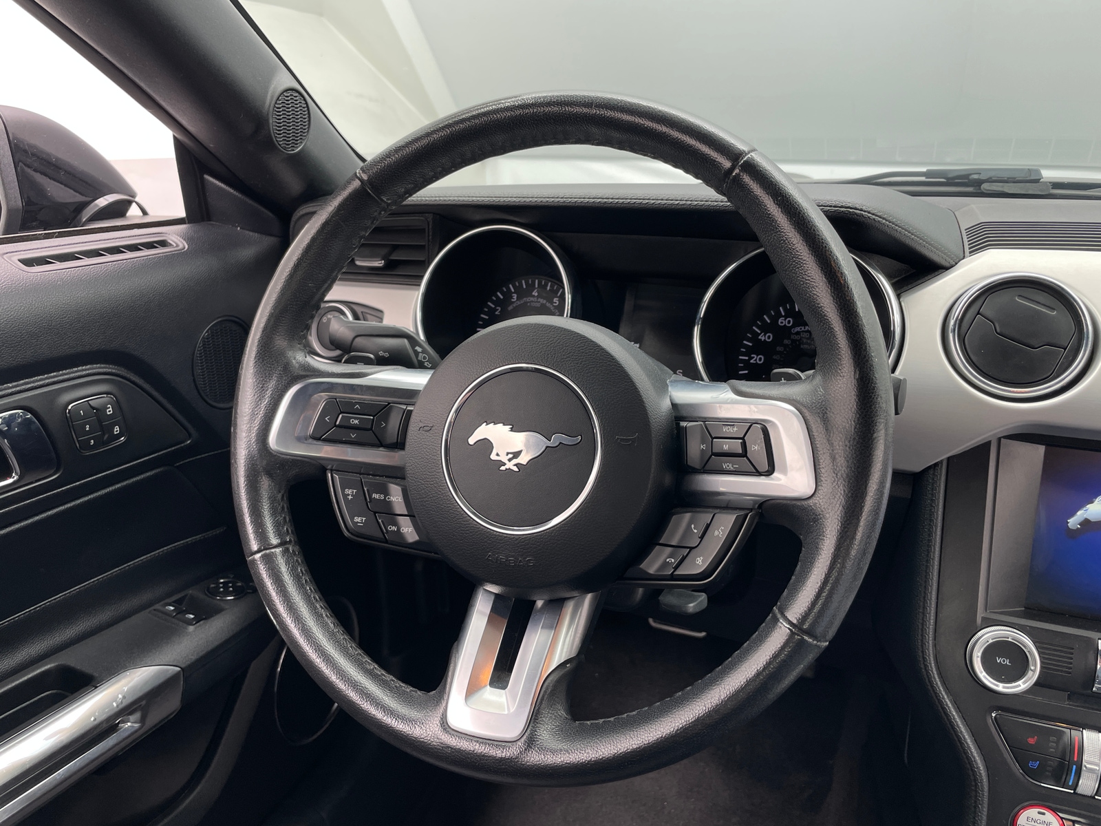 Thumbnail: 2016 Ford Mustang - 3