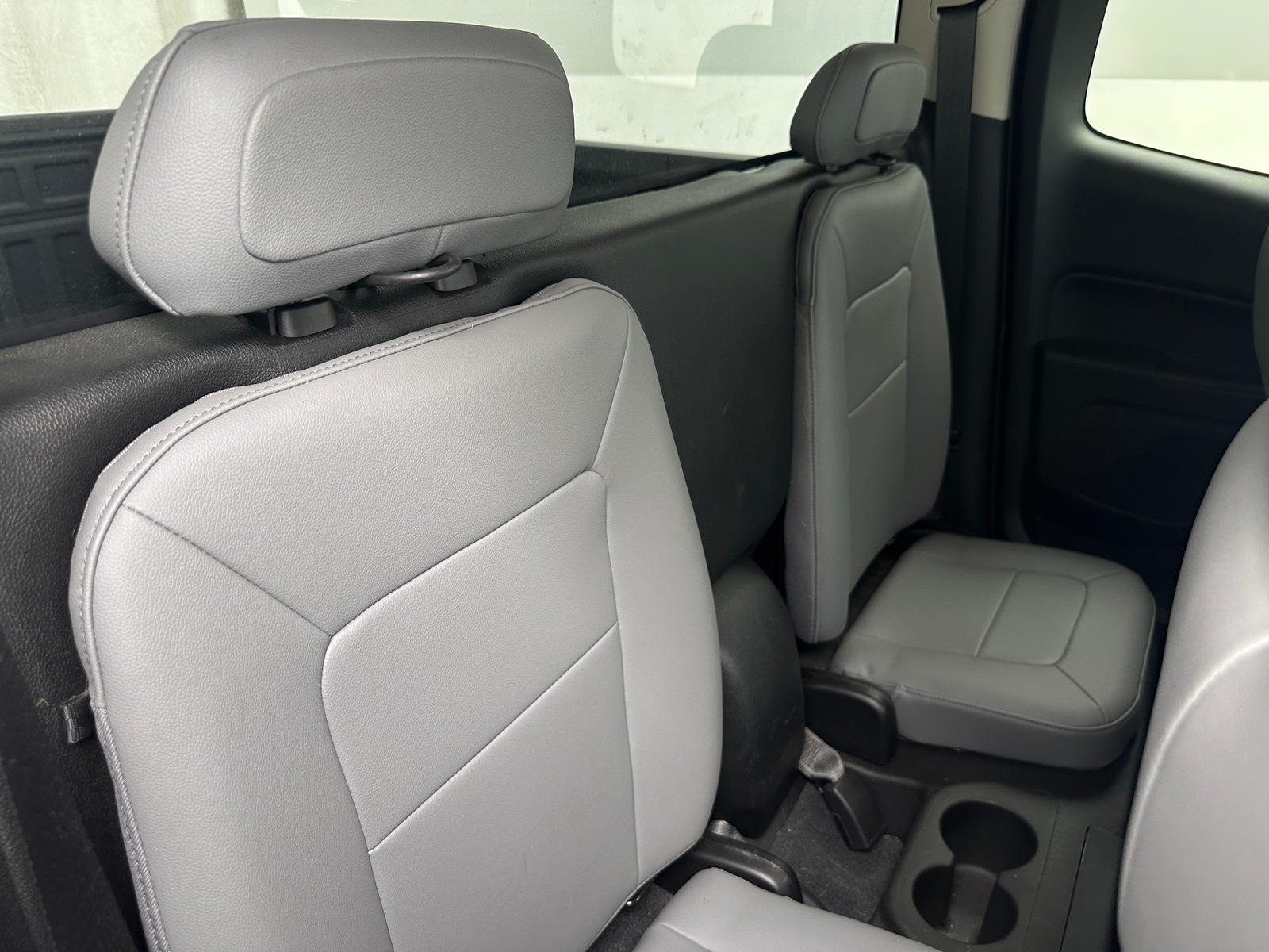 Thumbnail: 2022 Chevrolet Colorado - 6